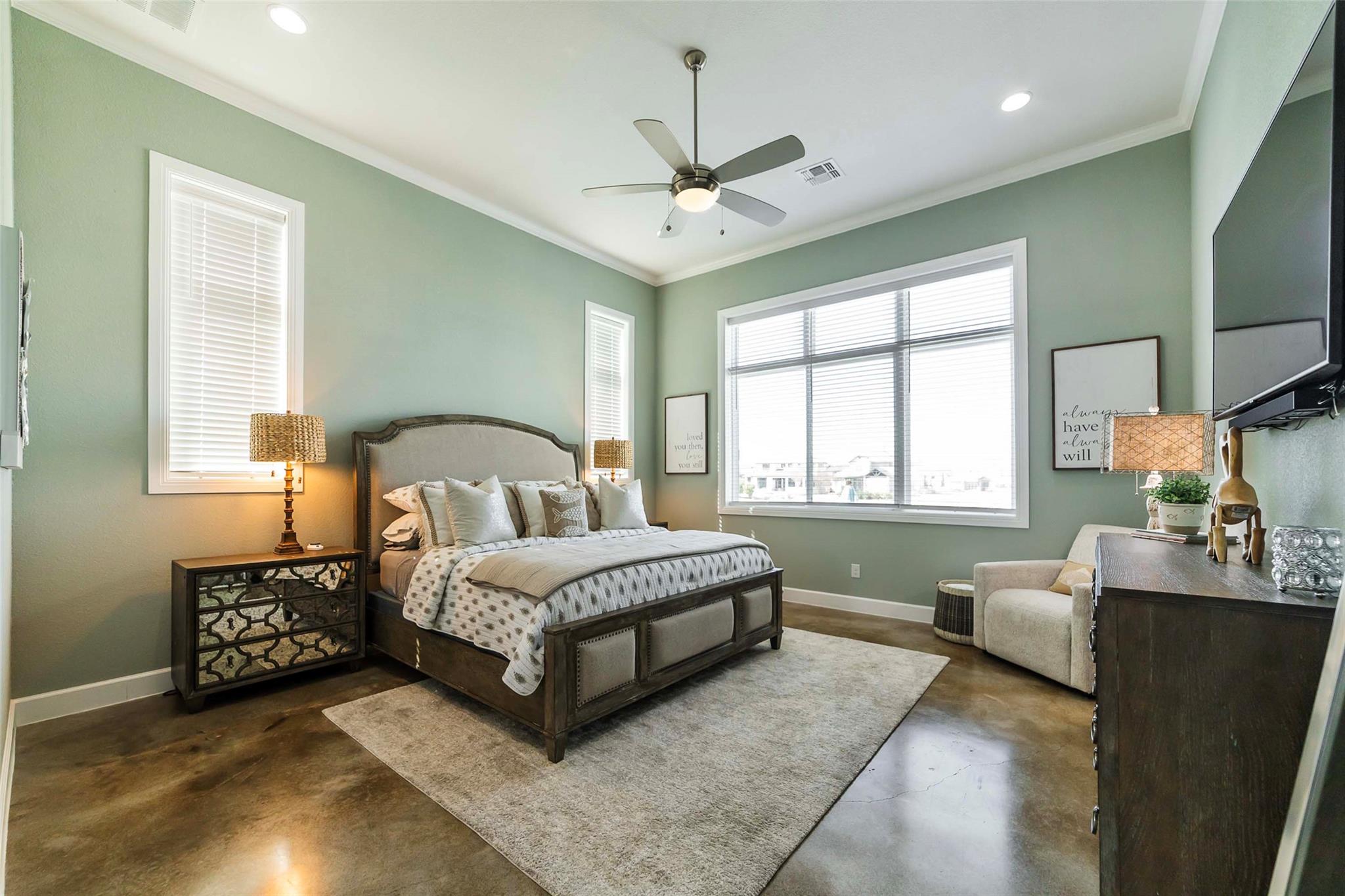 106 Blue Heron Dr, Kingsland, TX 78639