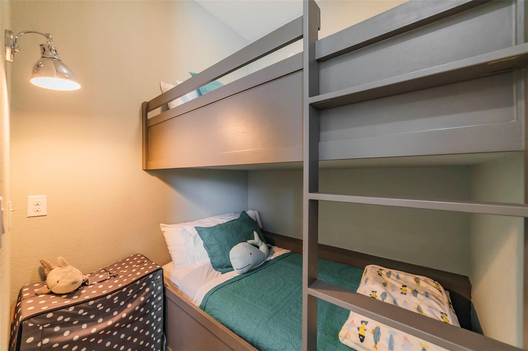 106 Blue Heron Dr, Kingsland, TX 78639