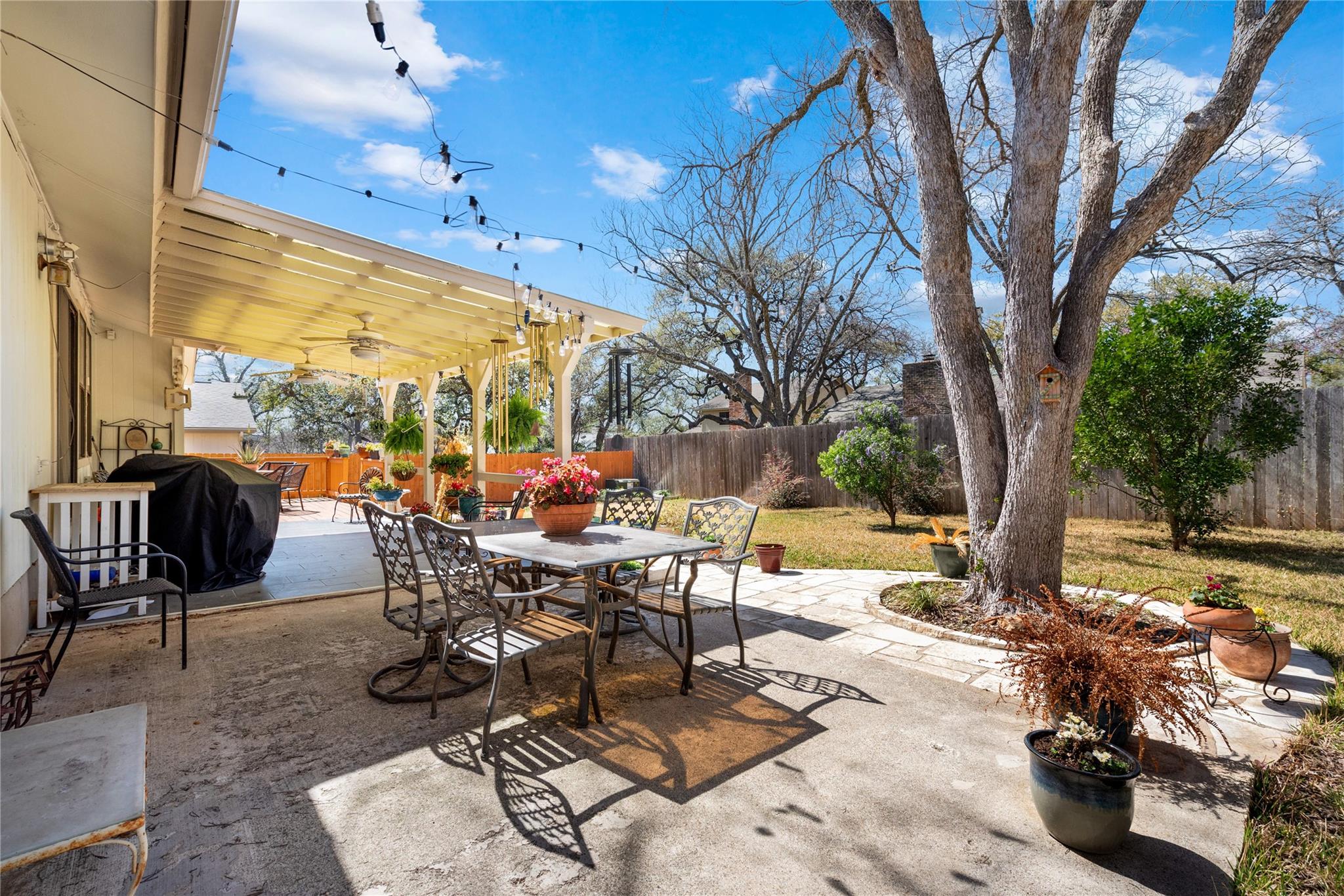 12022 Carmel Park Ln, Austin, TX 78727