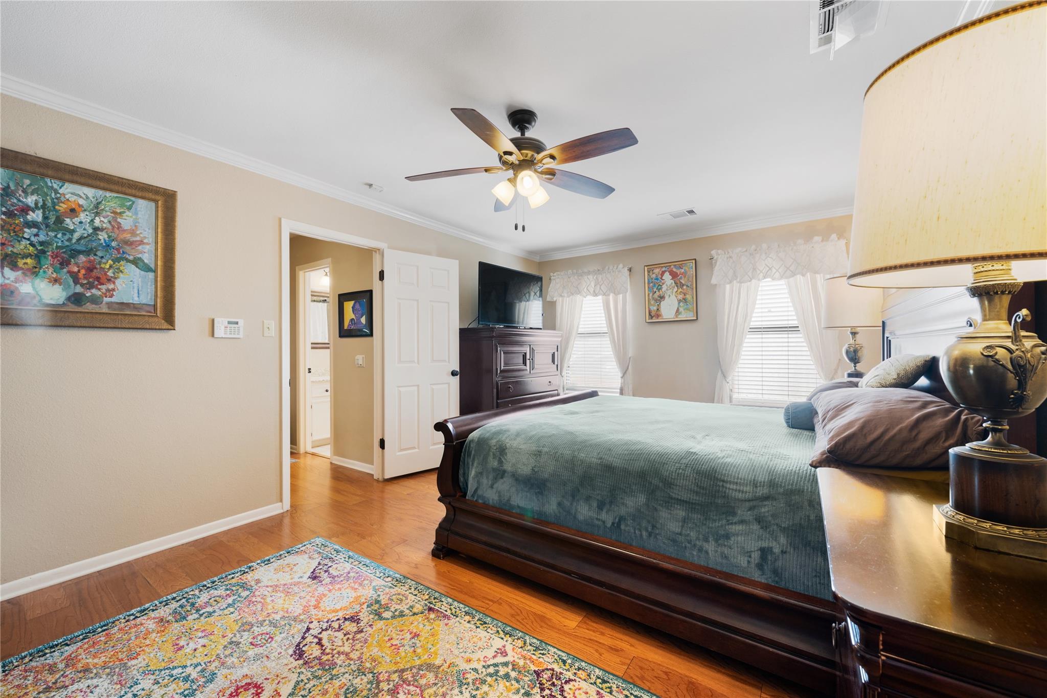 12022 Carmel Park Ln, Austin, TX 78727