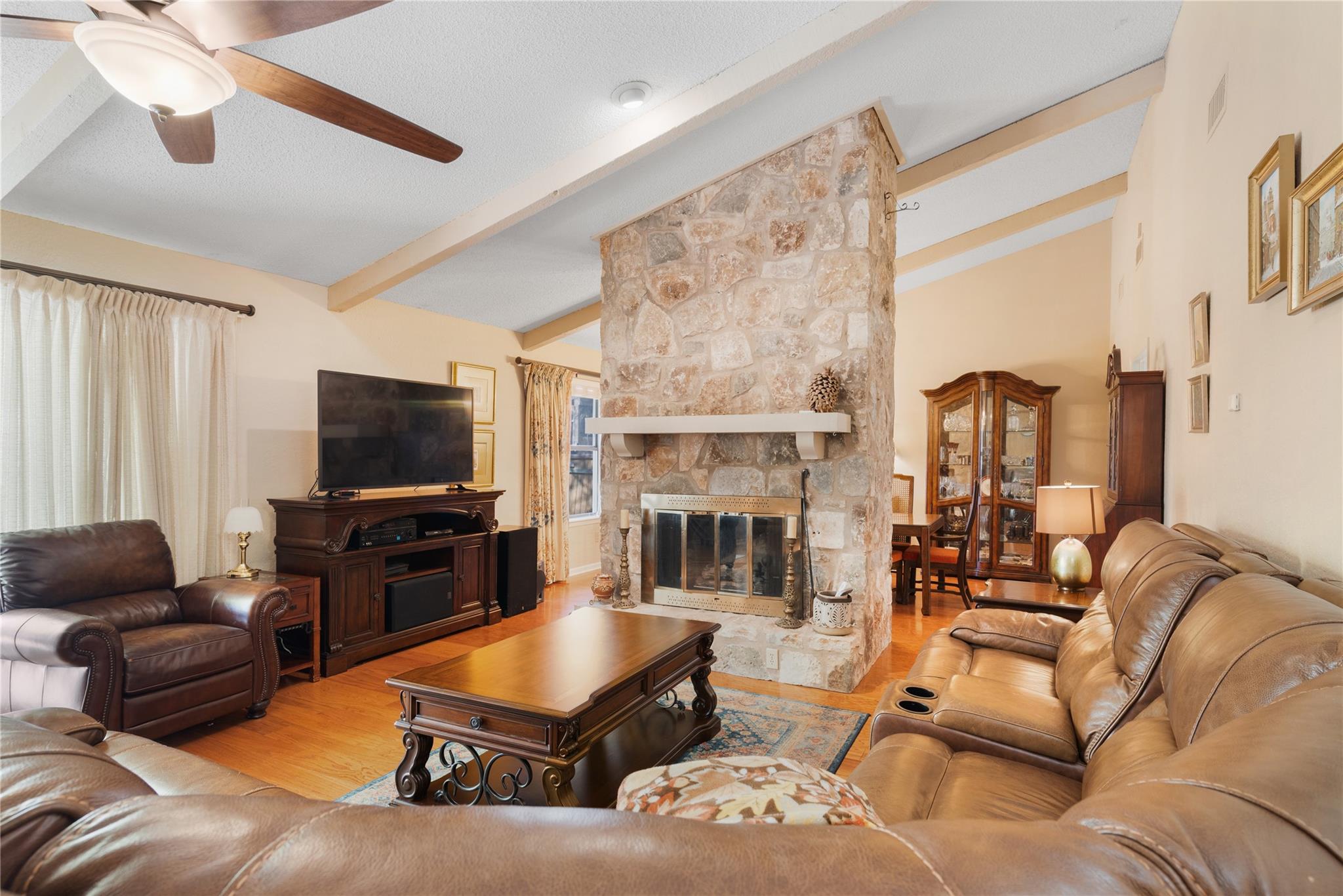 12022 Carmel Park Ln, Austin, TX 78727