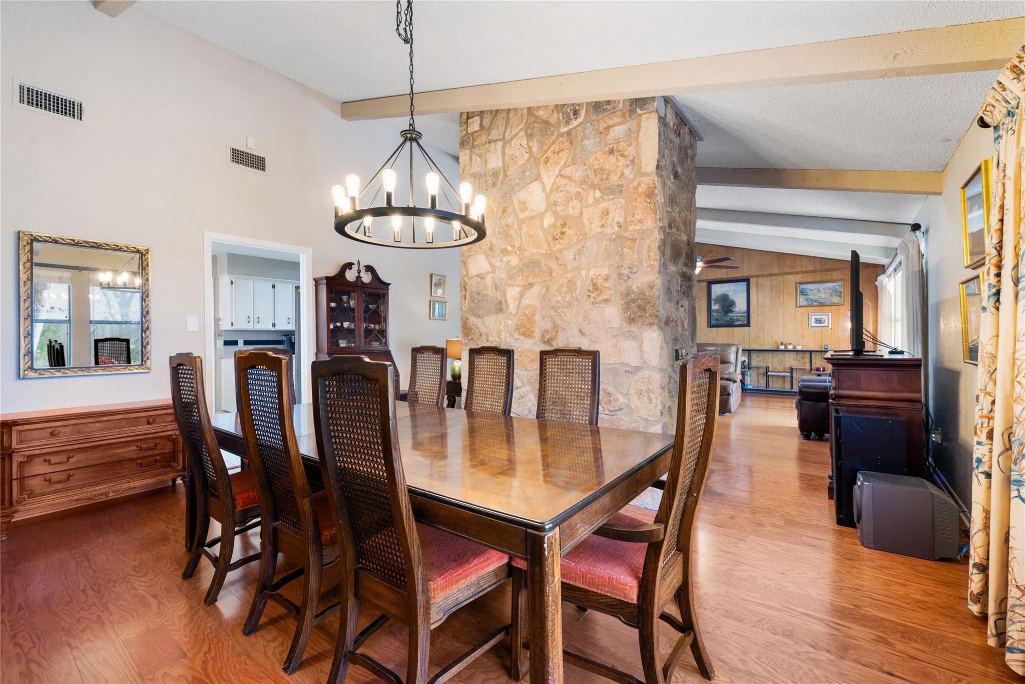 12022 Carmel Park Ln, Austin, TX 78727