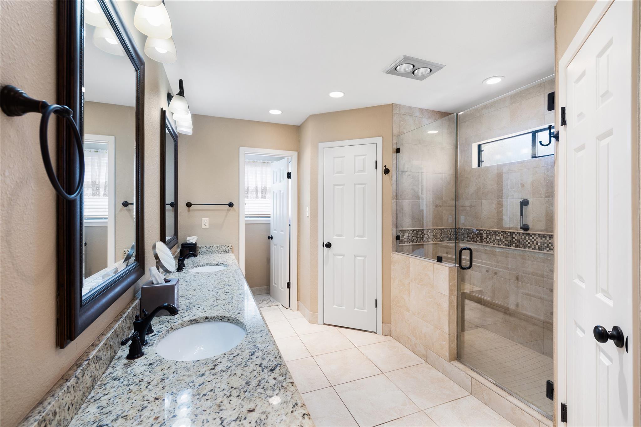 12022 Carmel Park Ln, Austin, TX 78727