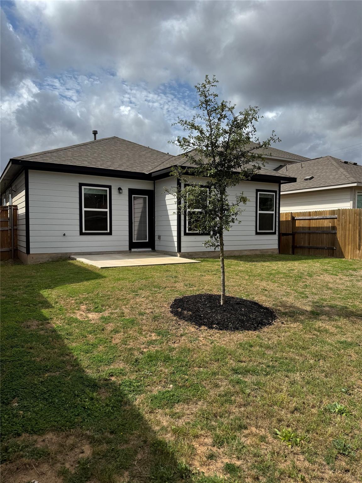 7802 Andravida Dr, Austin, TX 78744