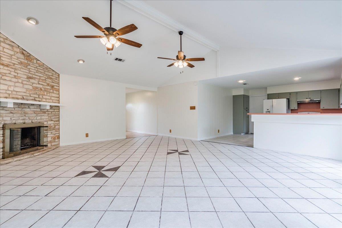 10007 Rocking Horse Rd, Austin, TX 78748