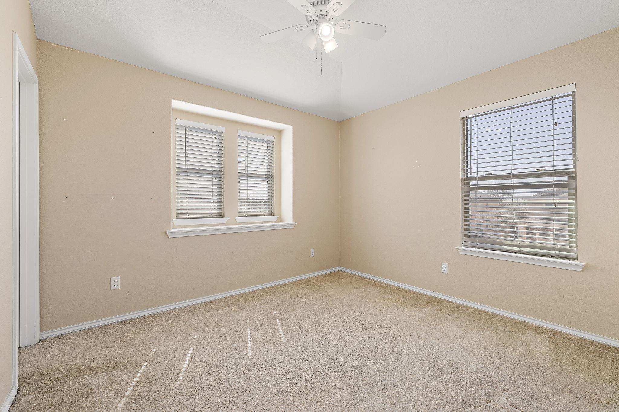 2950 E Old Settlers Blvd # 29, Round Rock, TX 78665