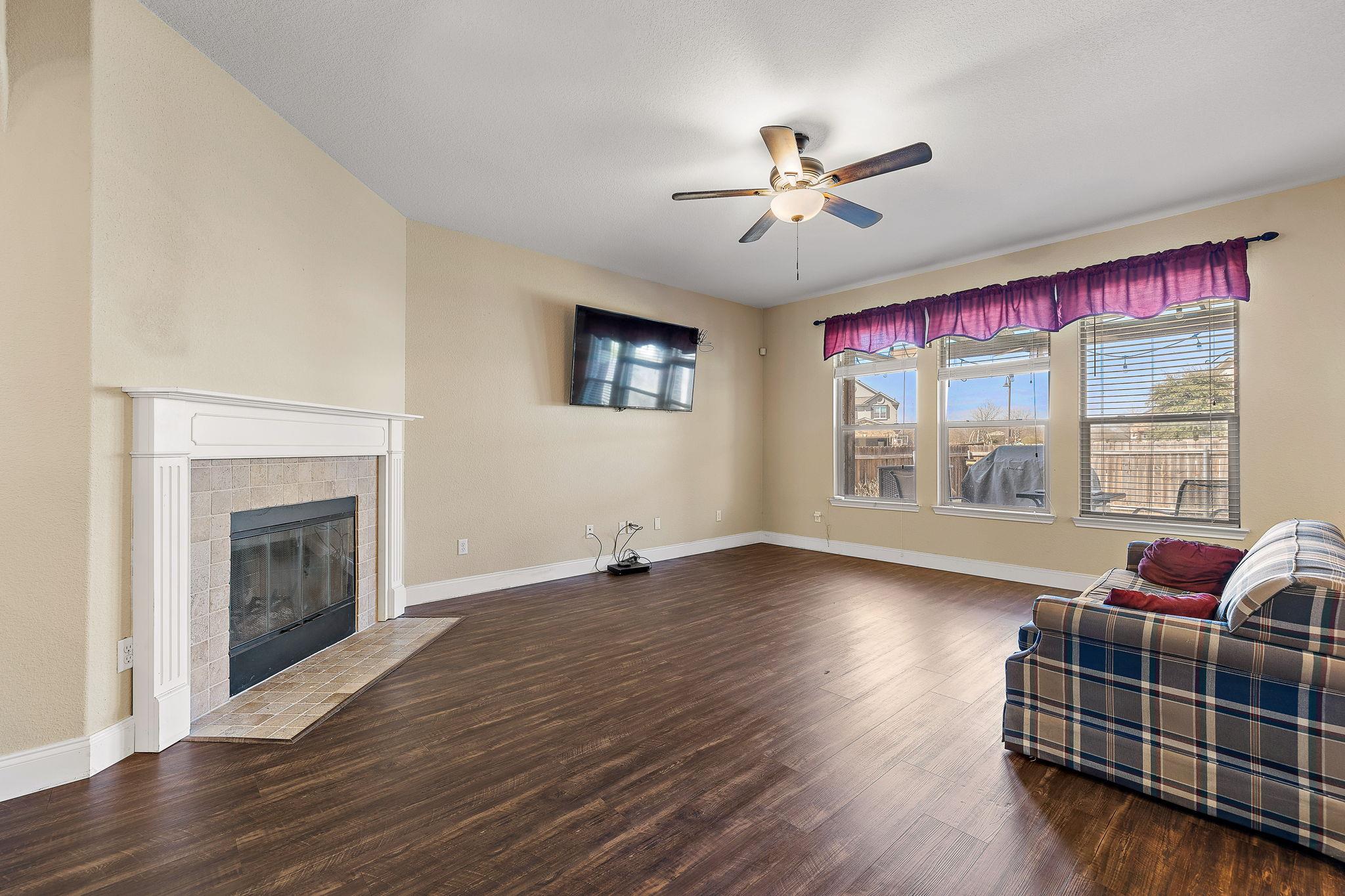 2950 E Old Settlers Blvd # 29, Round Rock, TX 78665