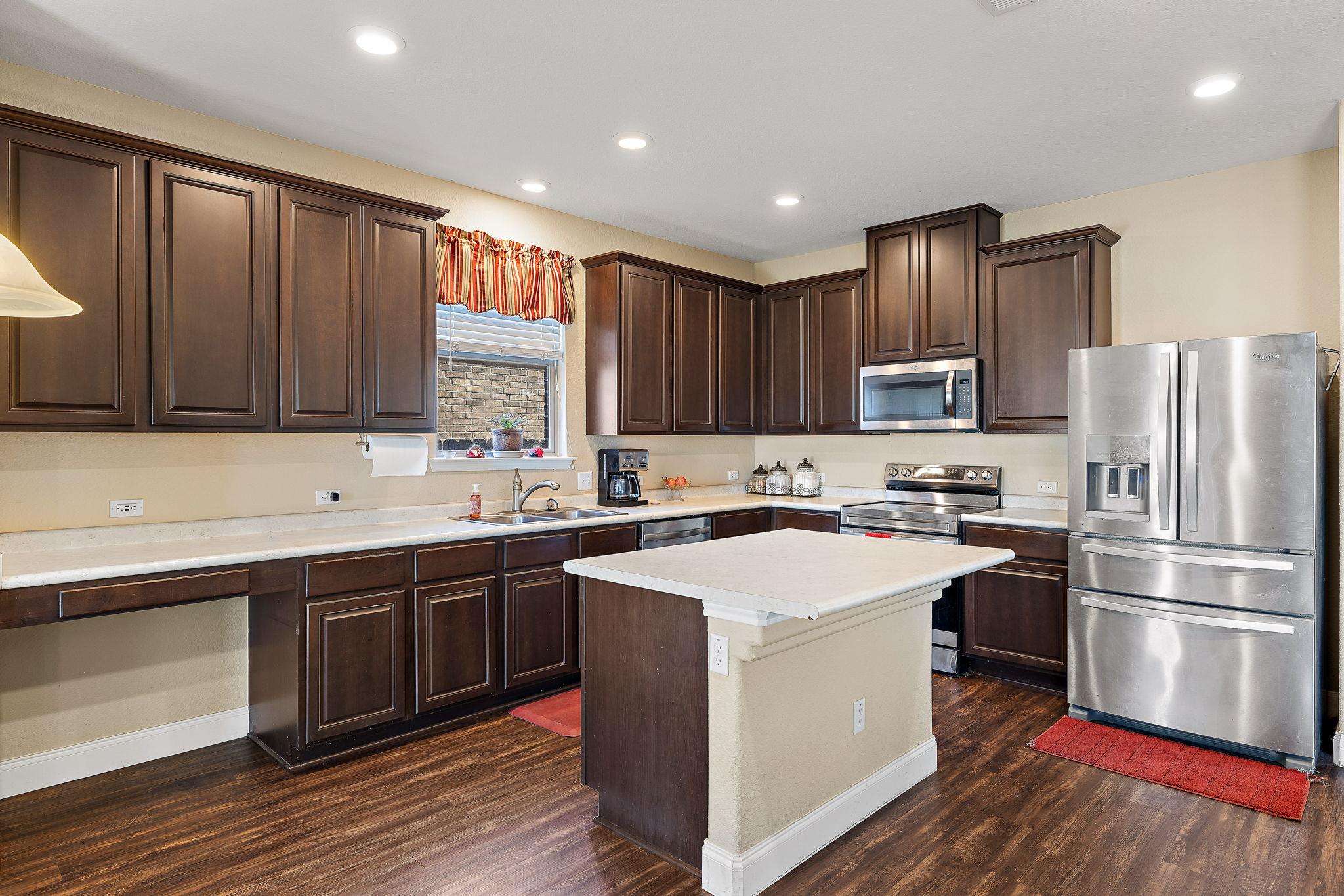 2950 E Old Settlers Blvd # 29, Round Rock, TX 78665