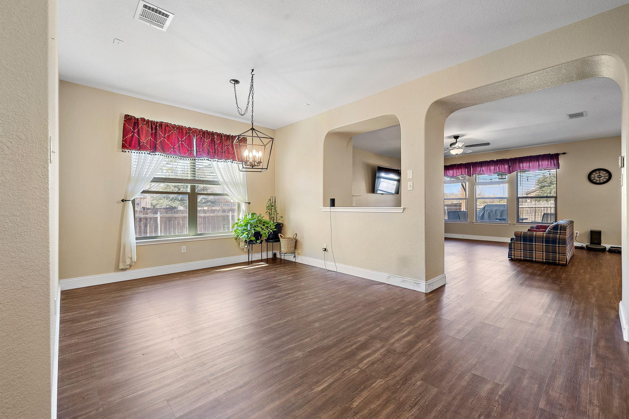 2950 E Old Settlers Blvd # 29, Round Rock, TX 78665