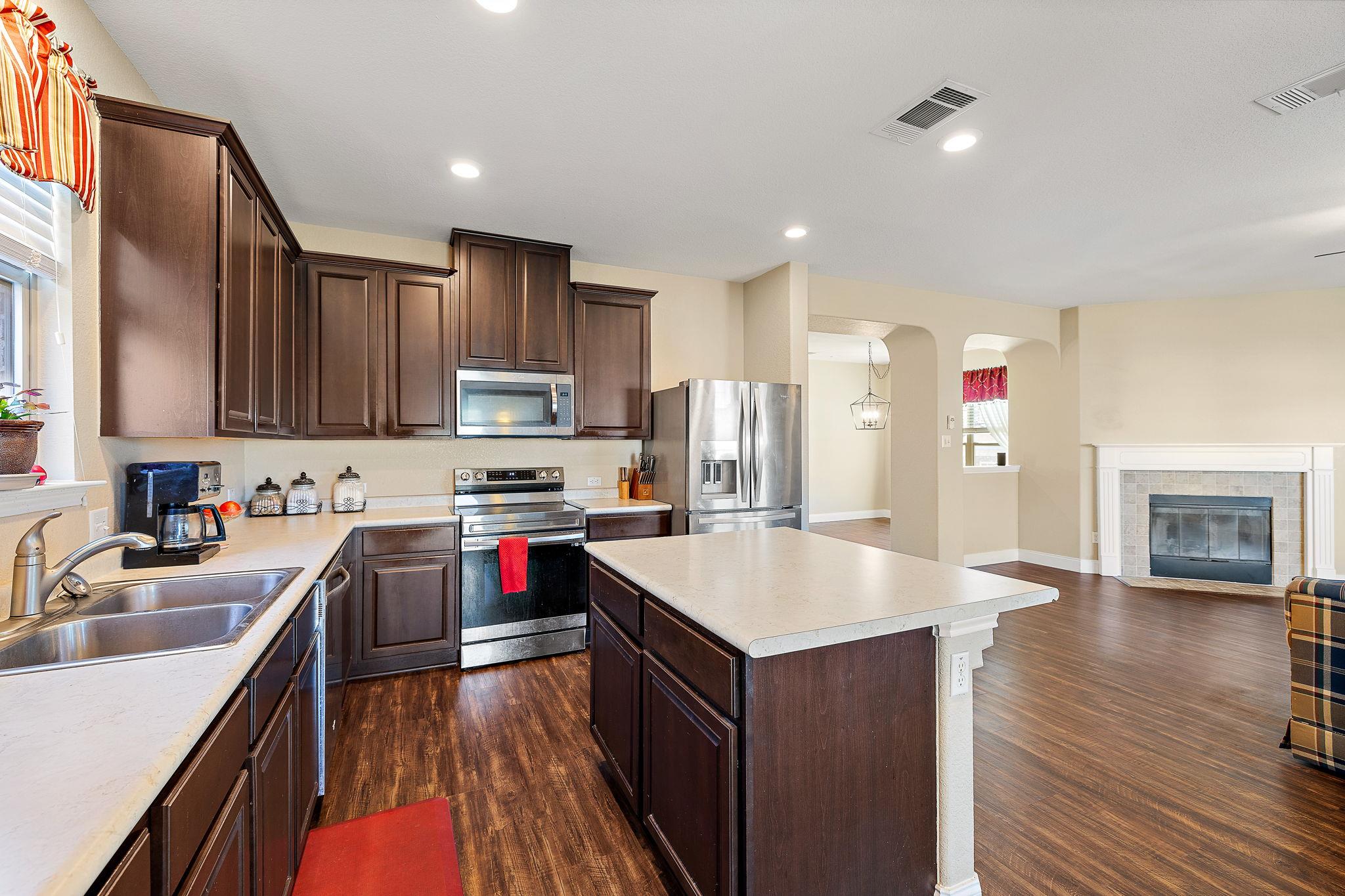 2950 E Old Settlers Blvd # 29, Round Rock, TX 78665