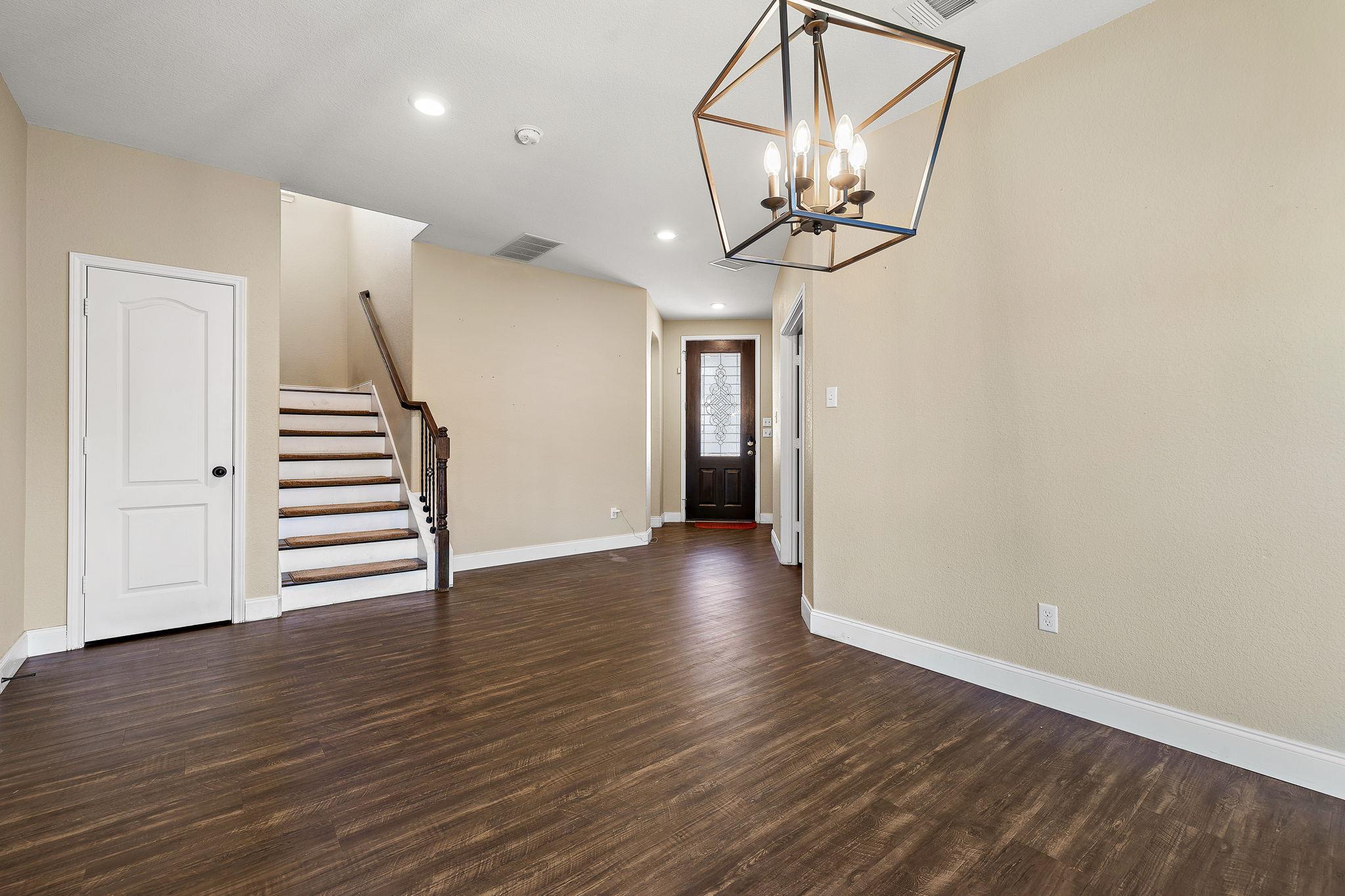 2950 E Old Settlers Blvd # 29, Round Rock, TX 78665