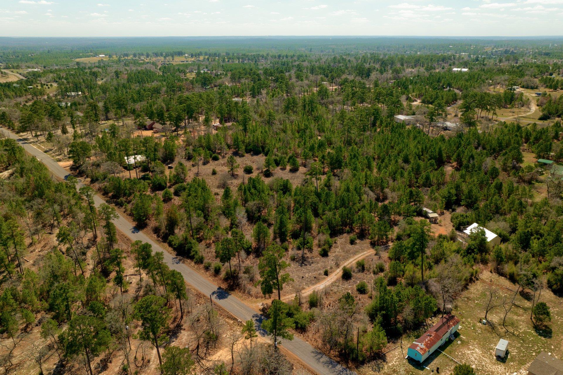 270 Kelley Rd W, Bastrop, TX 78602