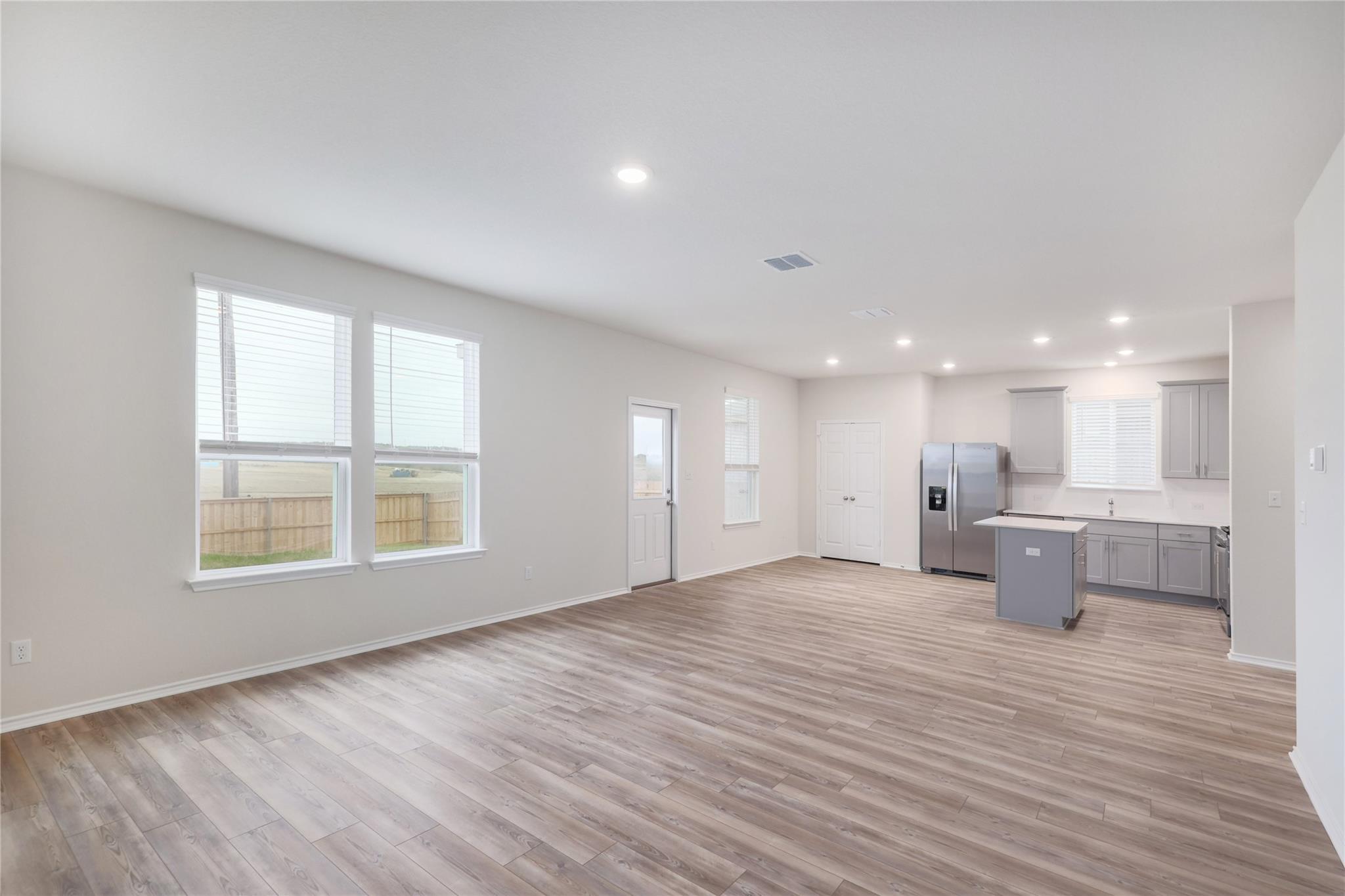 212 Sugar Cane Rd, Buda, TX 78610