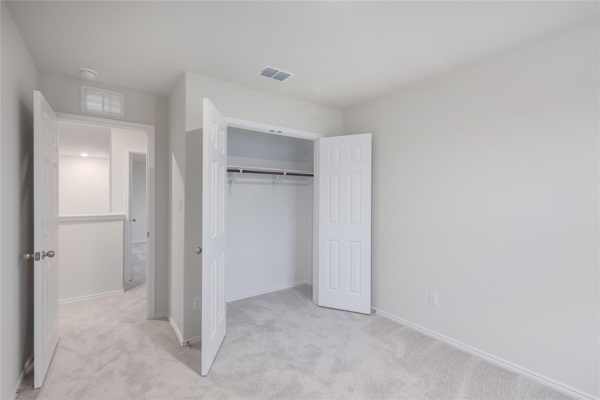 212 Sugar Cane Rd, Buda, TX 78610