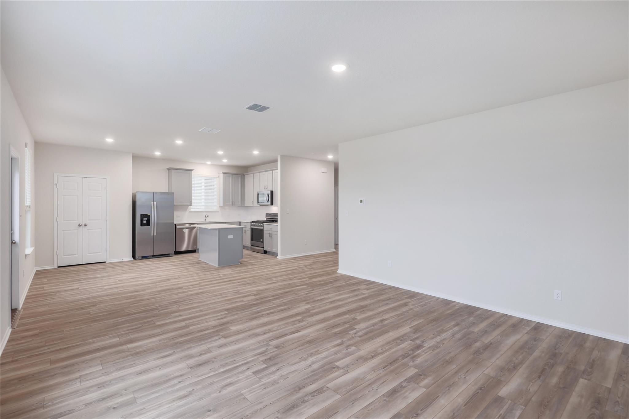 212 Sugar Cane Rd, Buda, TX 78610