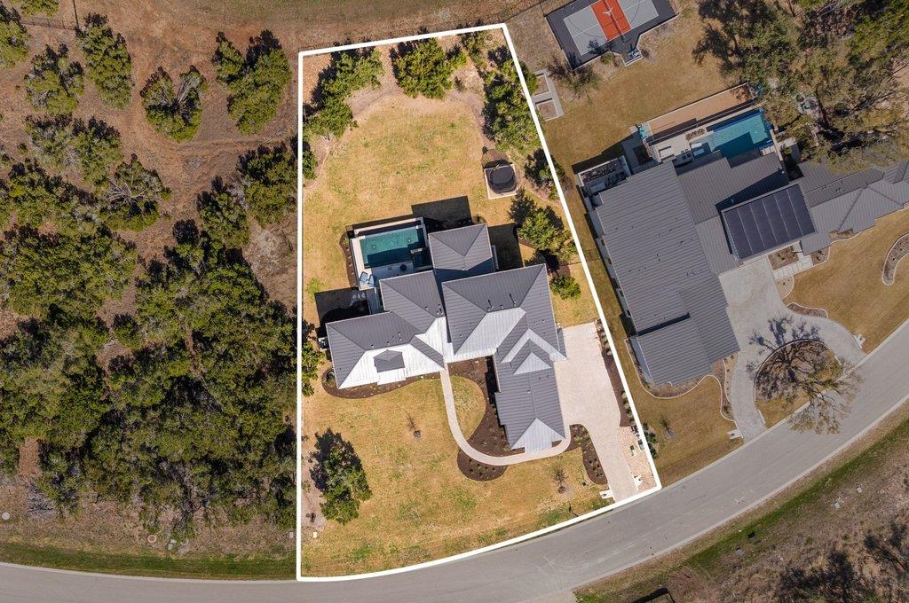 6404 Madrone Tree Ln, Austin, TX 78738