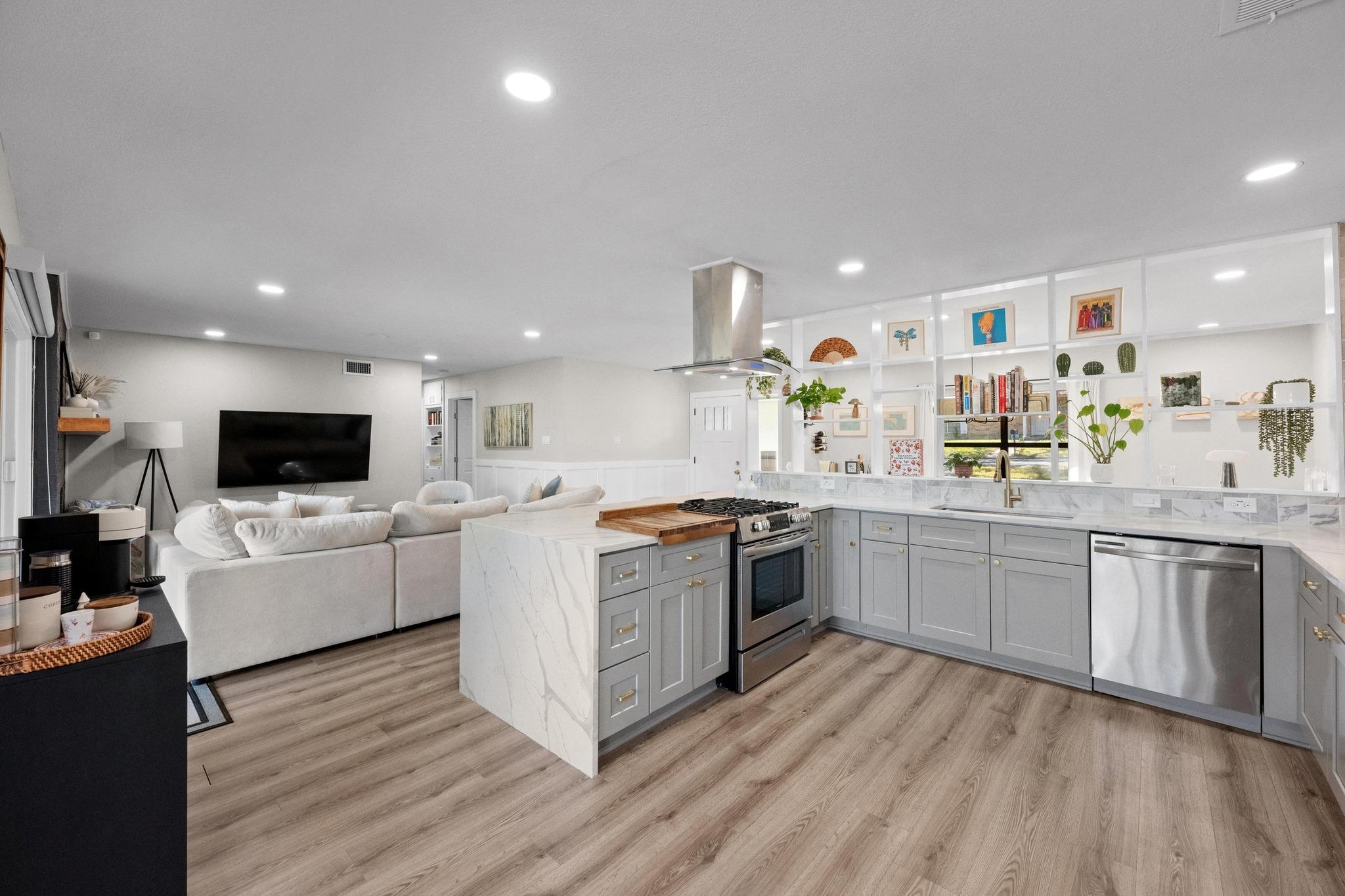 1006 Hollybluff St, Austin, TX 78753