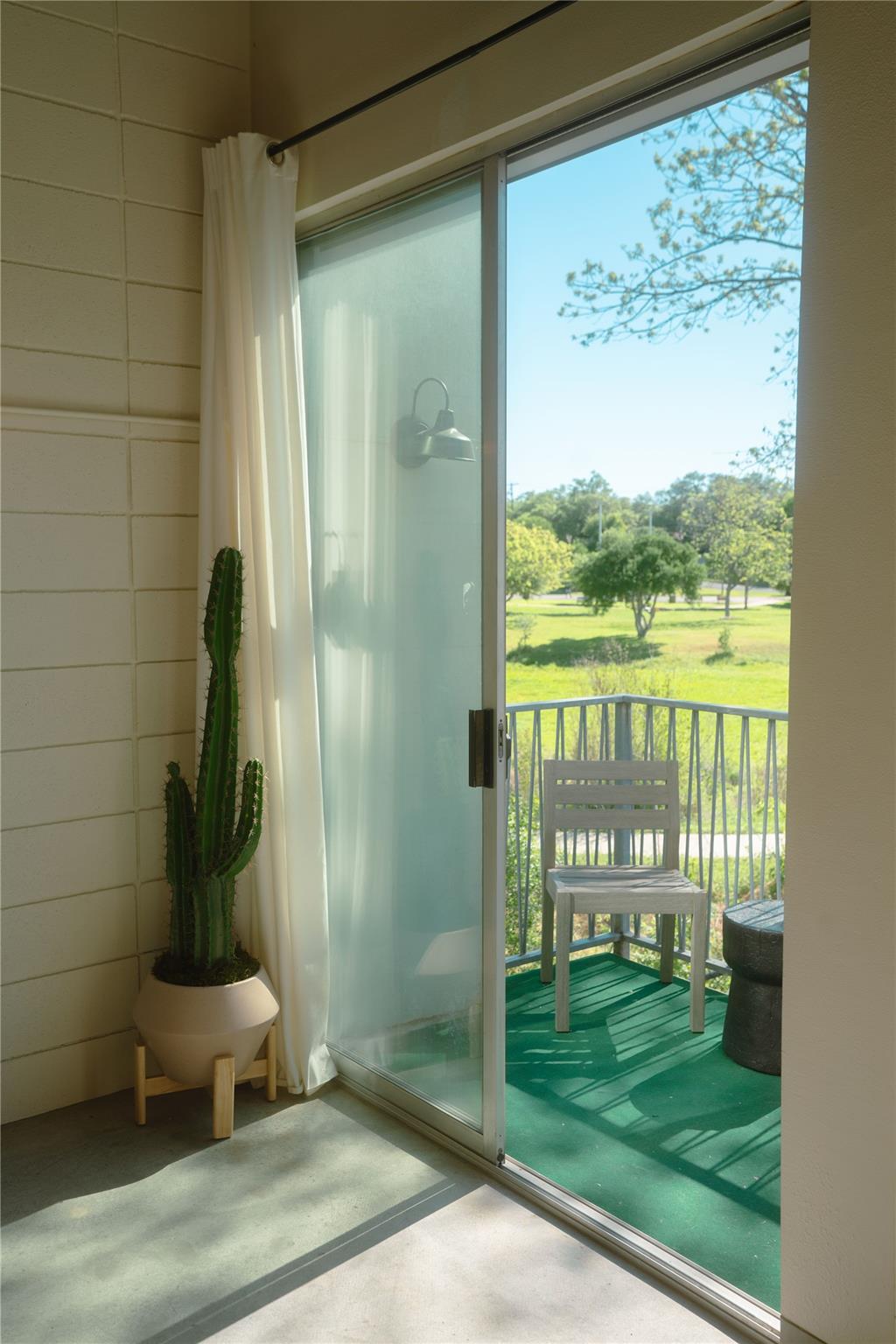 4801 S Congress Ave # H5, Austin, TX 78745