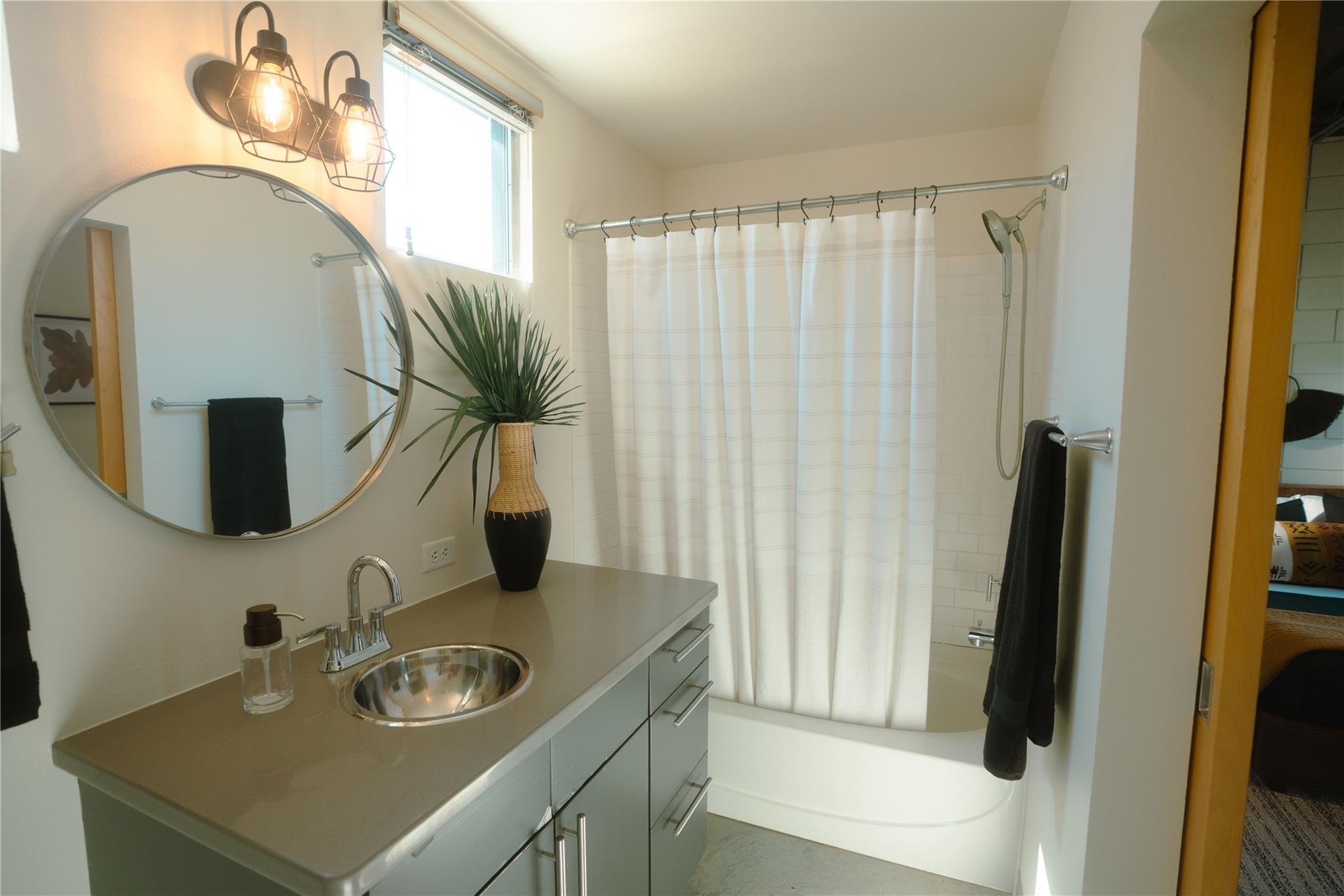 4801 S Congress Ave # H5, Austin, TX 78745