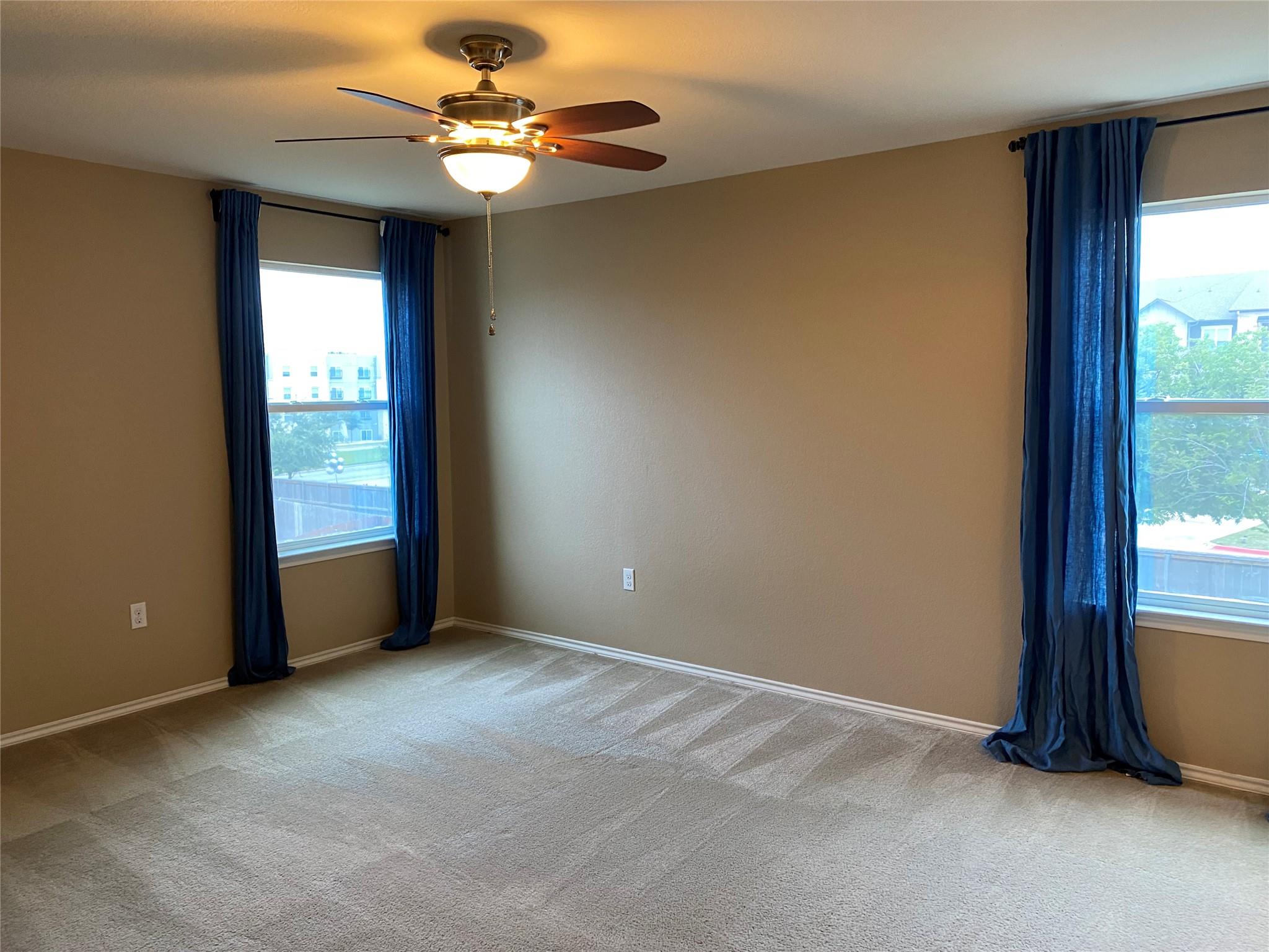 1729 Arial Dr, Austin, TX 78753