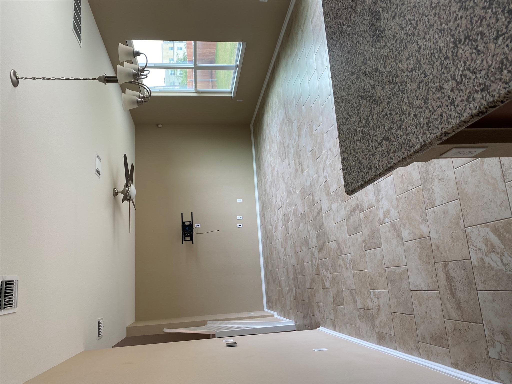 1729 Arial Dr, Austin, TX 78753