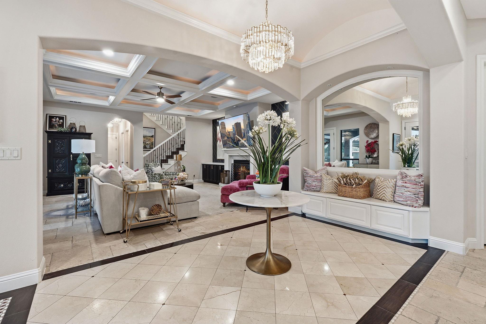 1028 Villa Hill Dr, Leander, TX 78641