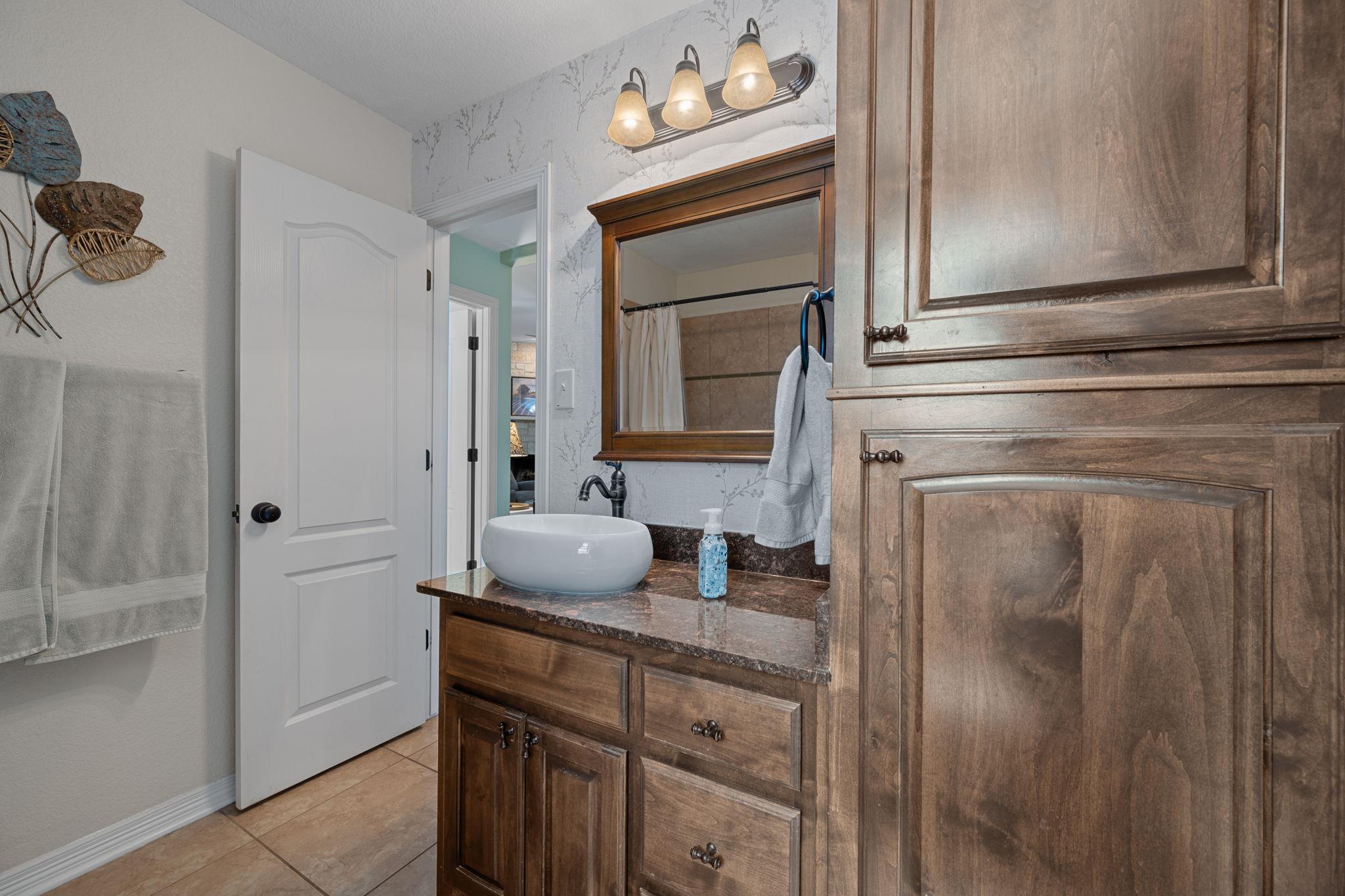 3315 Ten Bits Dr, Belton, TX 76513