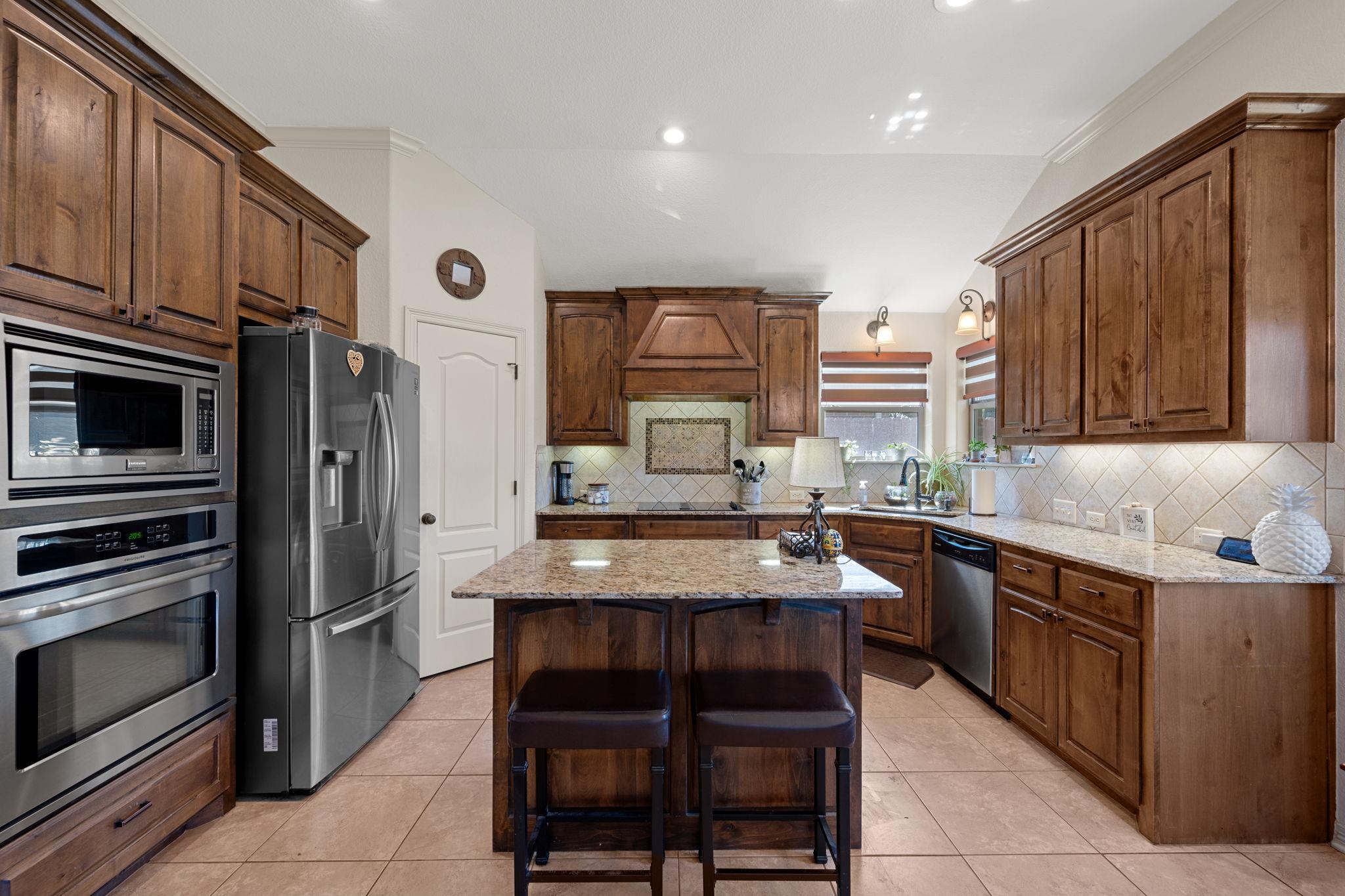 3315 Ten Bits Dr, Belton, TX 76513