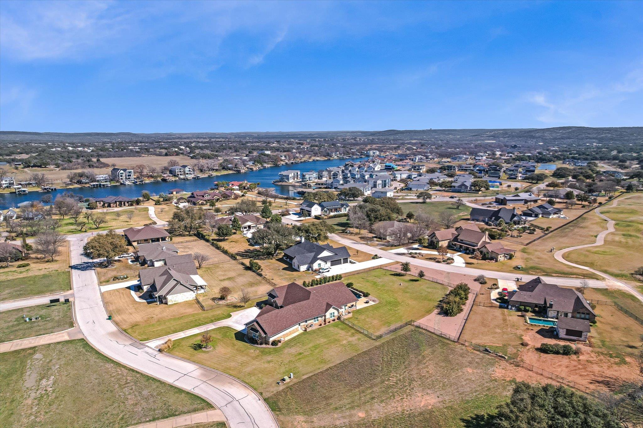 106 Rangeway Cir, Kingsland, TX 78639