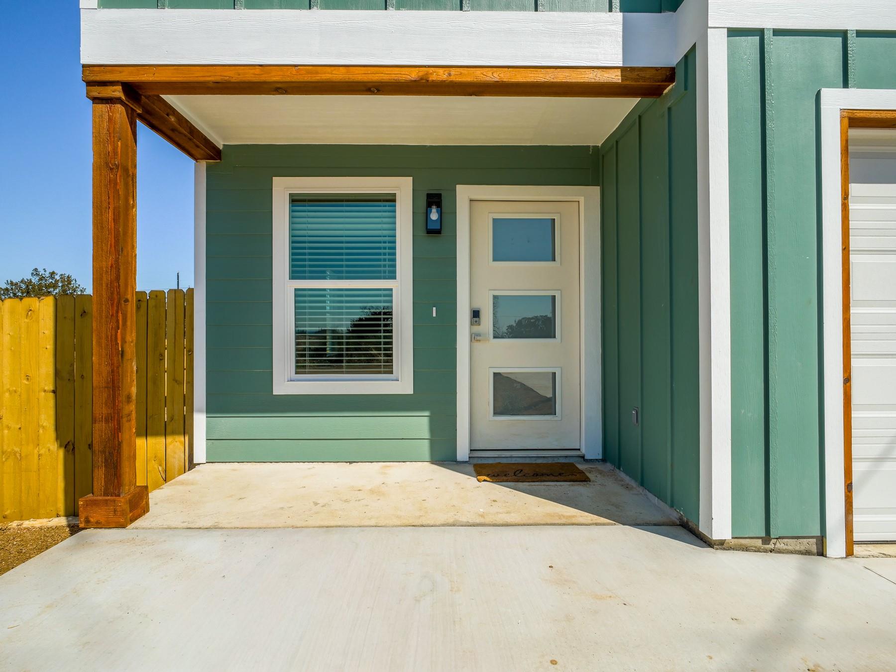 301 Cedarhill Dr, Granite Shoals, TX 78654