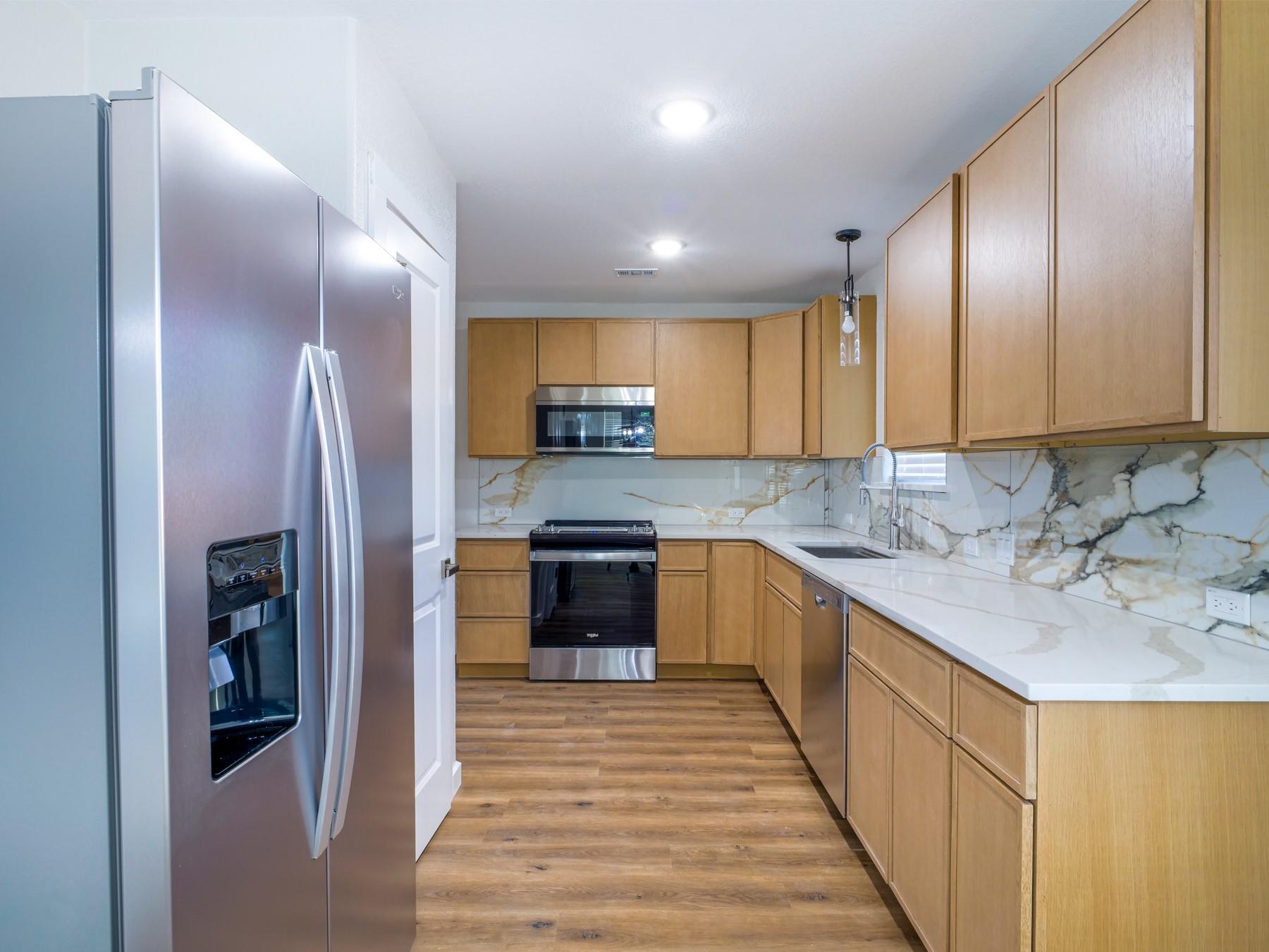 301 Cedarhill Dr, Granite Shoals, TX 78654