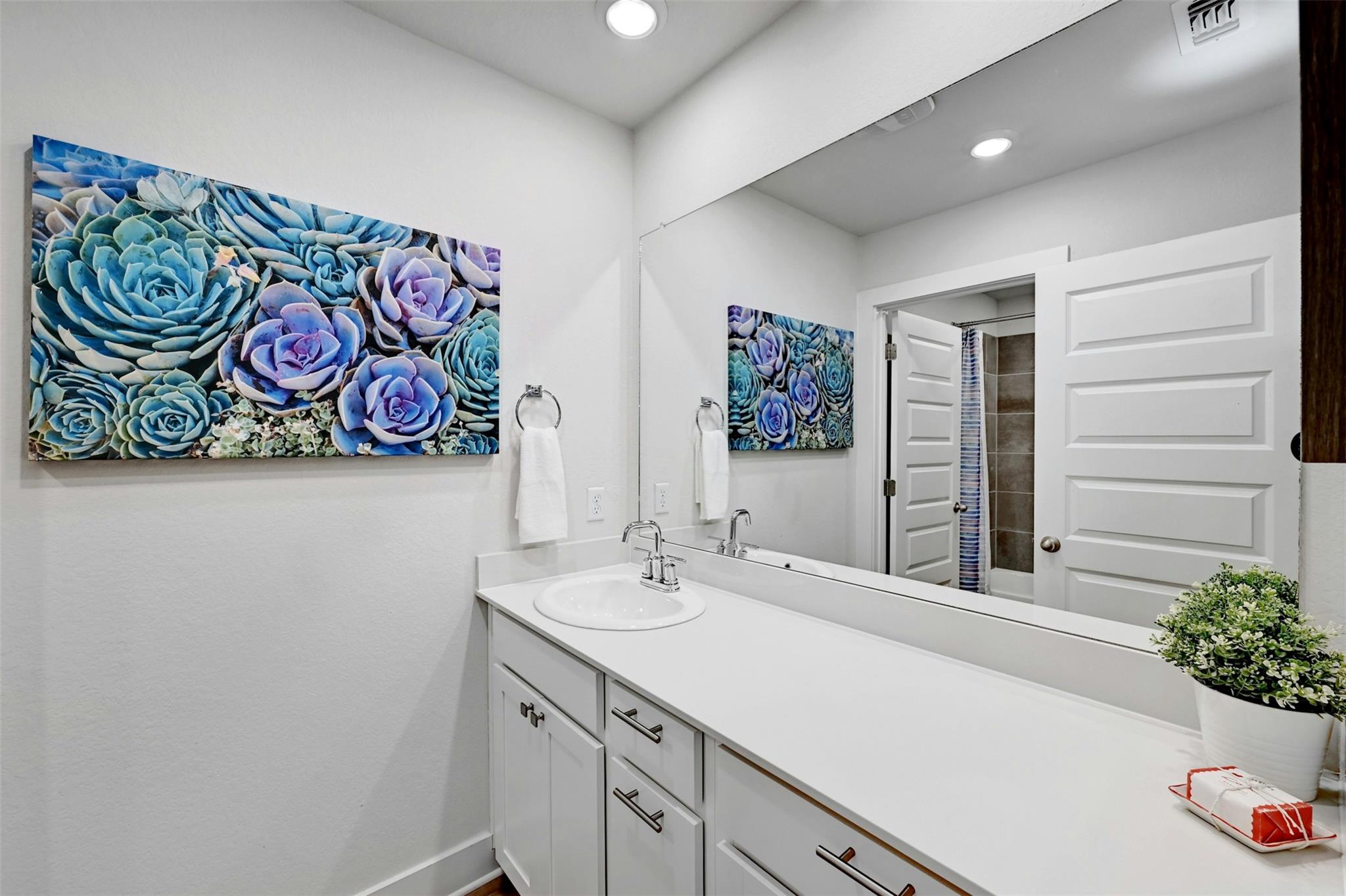 7111 Terrazzo Cottage Ct # 29, Austin, TX 78744