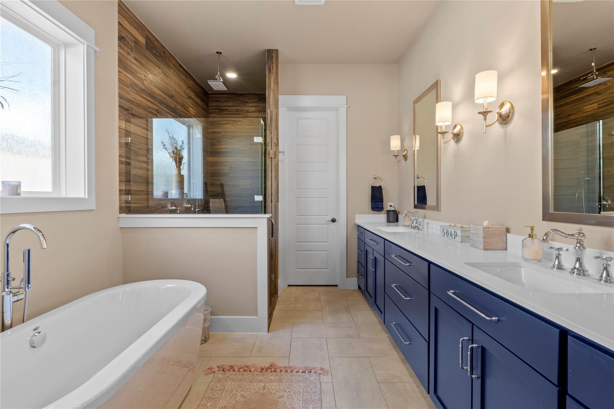 2004 Alegria Rd, Austin, TX 78757