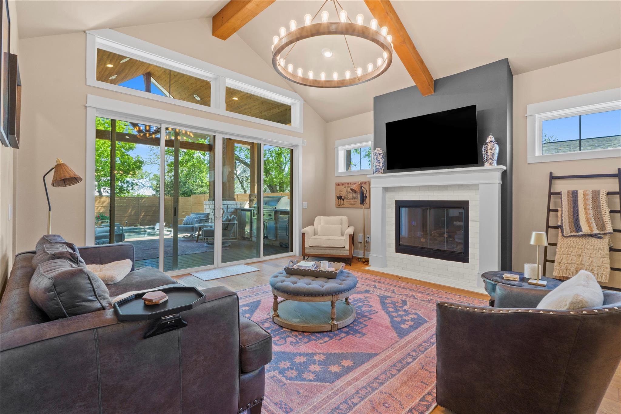 2004 Alegria Rd, Austin, TX 78757