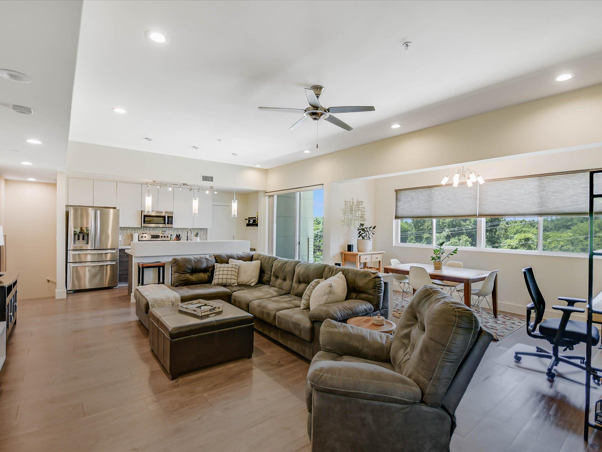 604 N Bluff Dr # 101, Austin, TX 78745