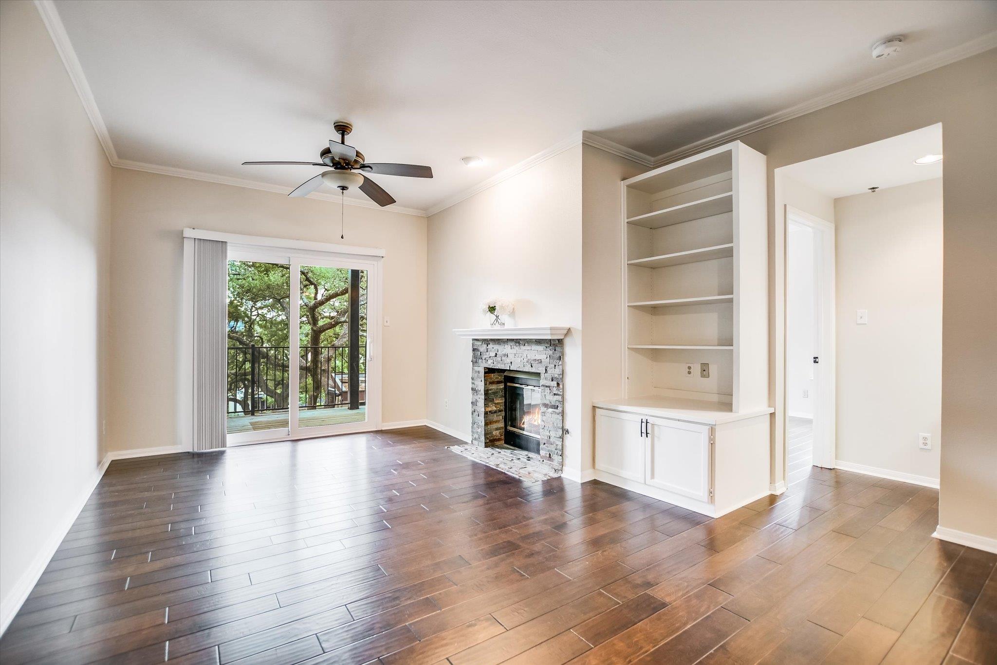 1741 Spyglass Dr # 2-104, Austin, TX 78746