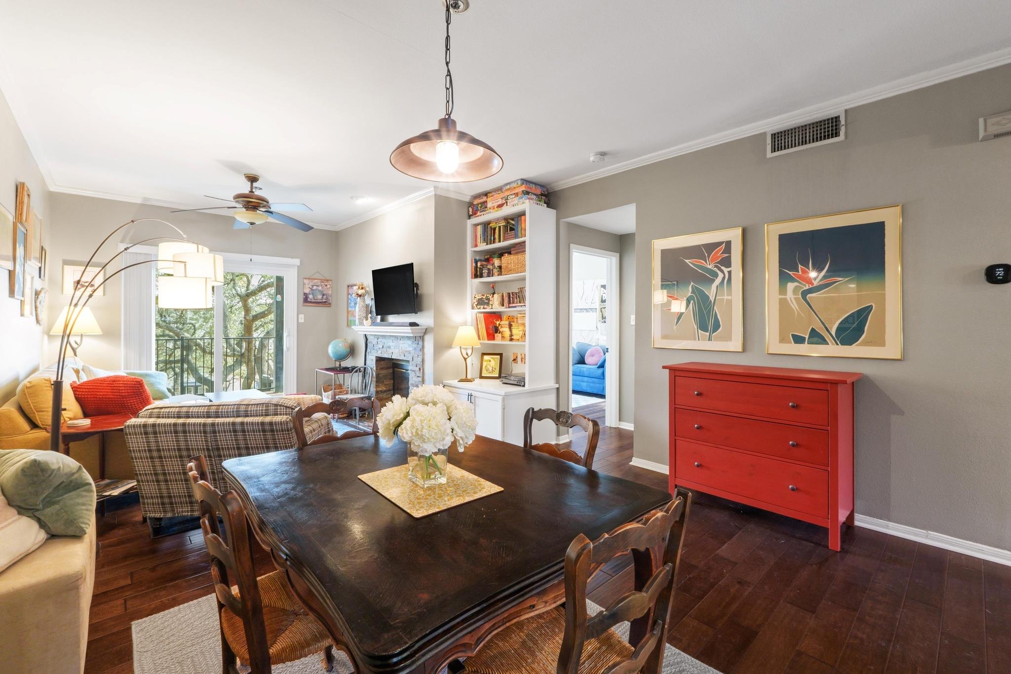 1741 Spyglass Dr # 2-104, Austin, TX 78746