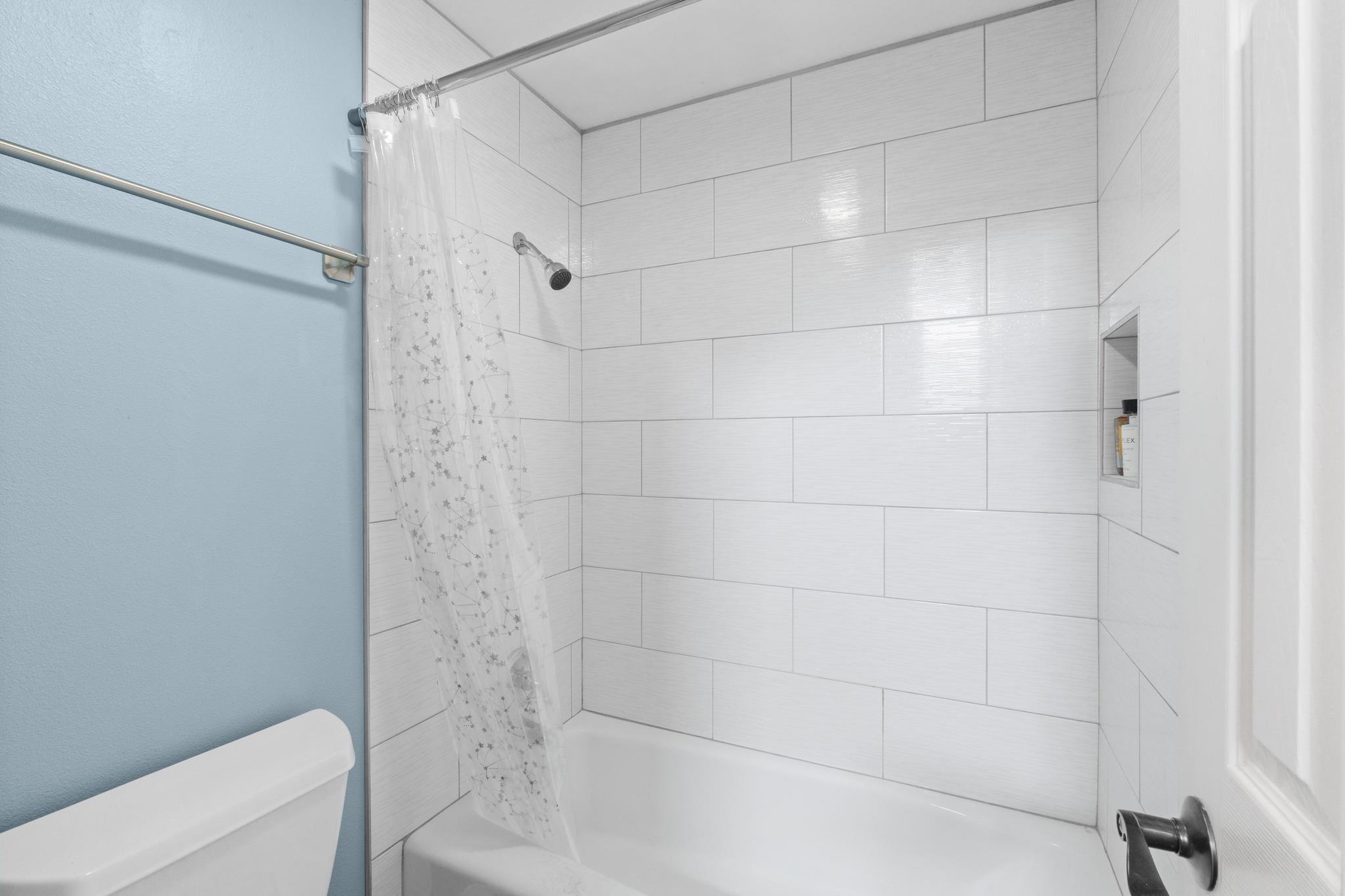 1741 Spyglass Dr # 2-104, Austin, TX 78746