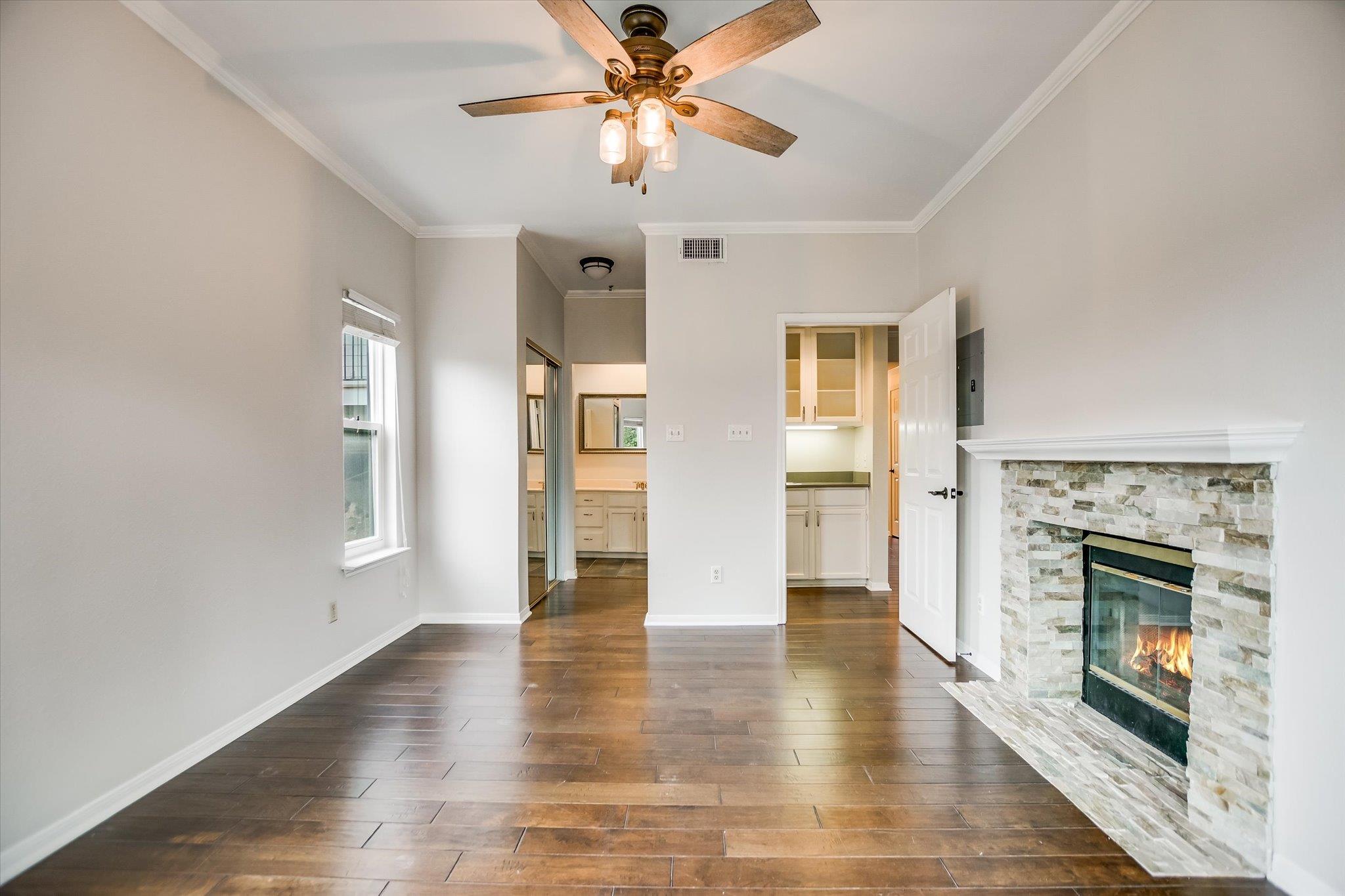 1741 Spyglass Dr # 2-104, Austin, TX 78746