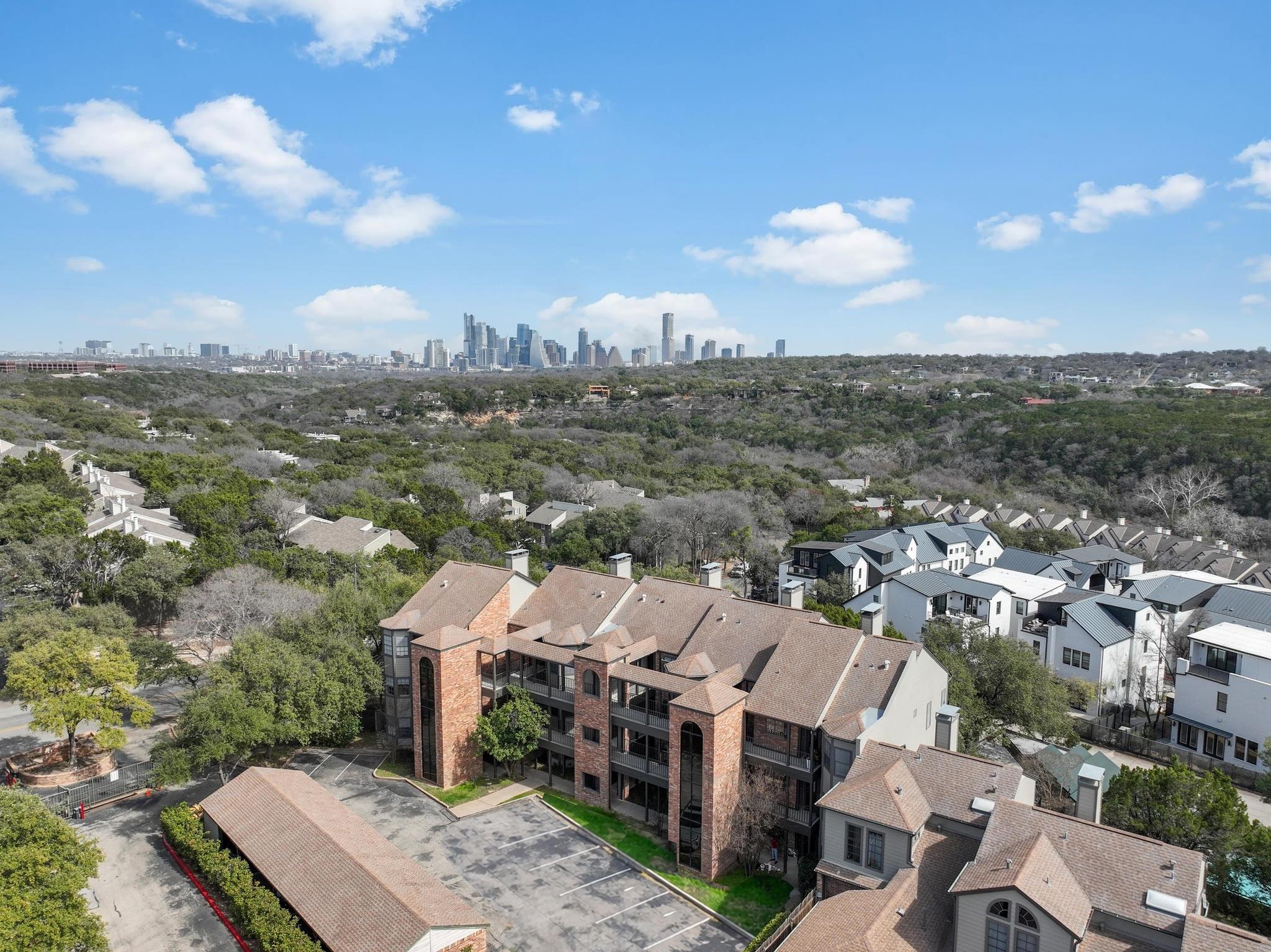 1741 Spyglass Dr # 2-104, Austin, TX 78746