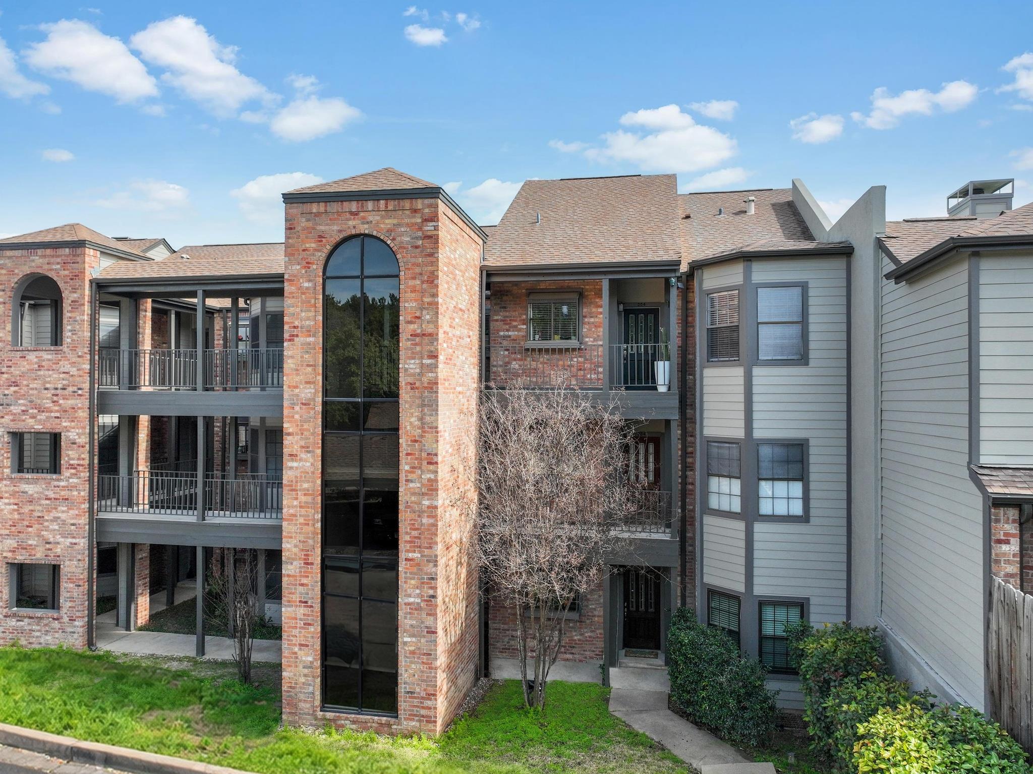 1741 Spyglass Dr # 2-104, Austin, TX 78746