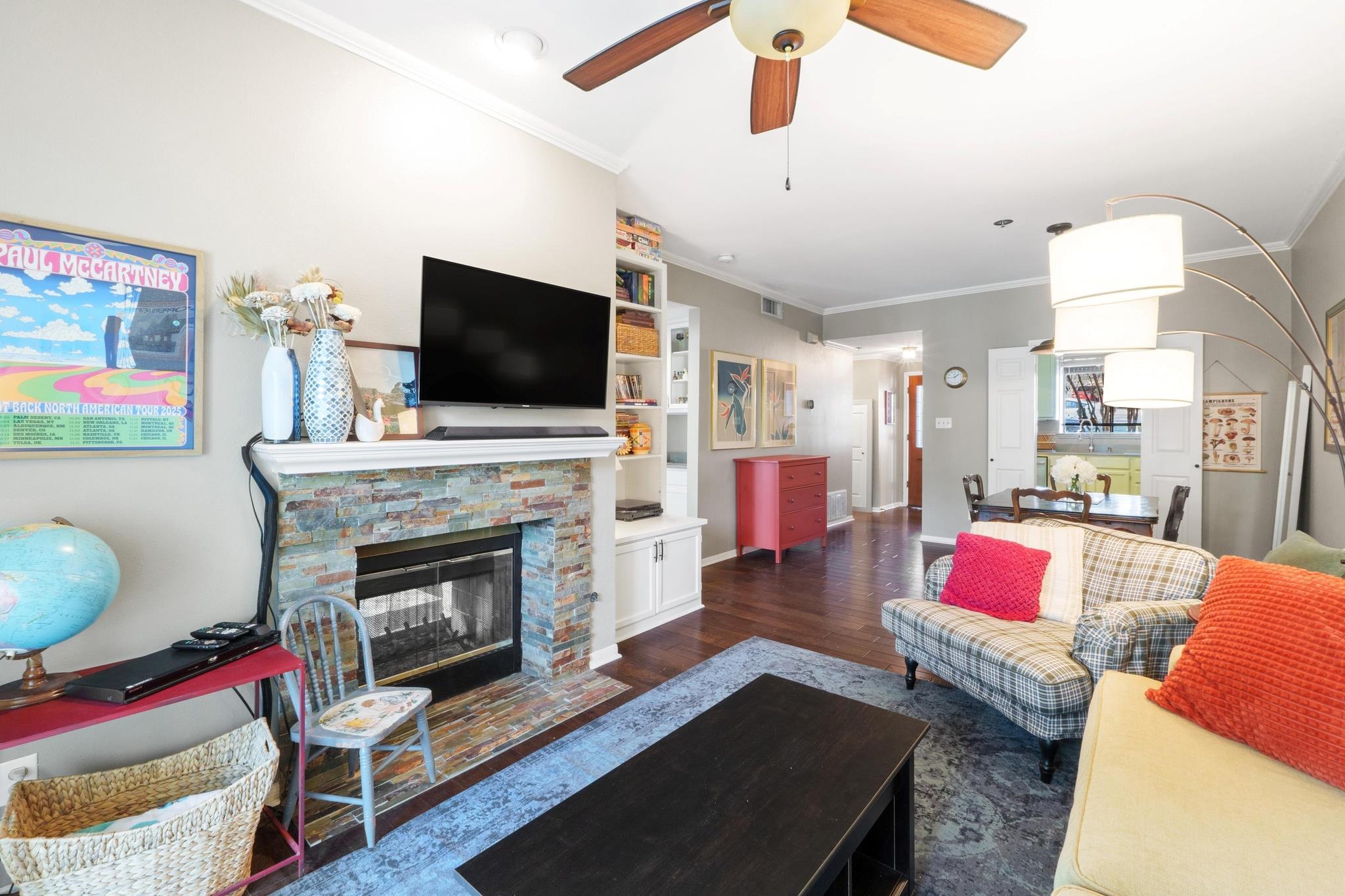 1741 Spyglass Dr # 2-104, Austin, TX 78746