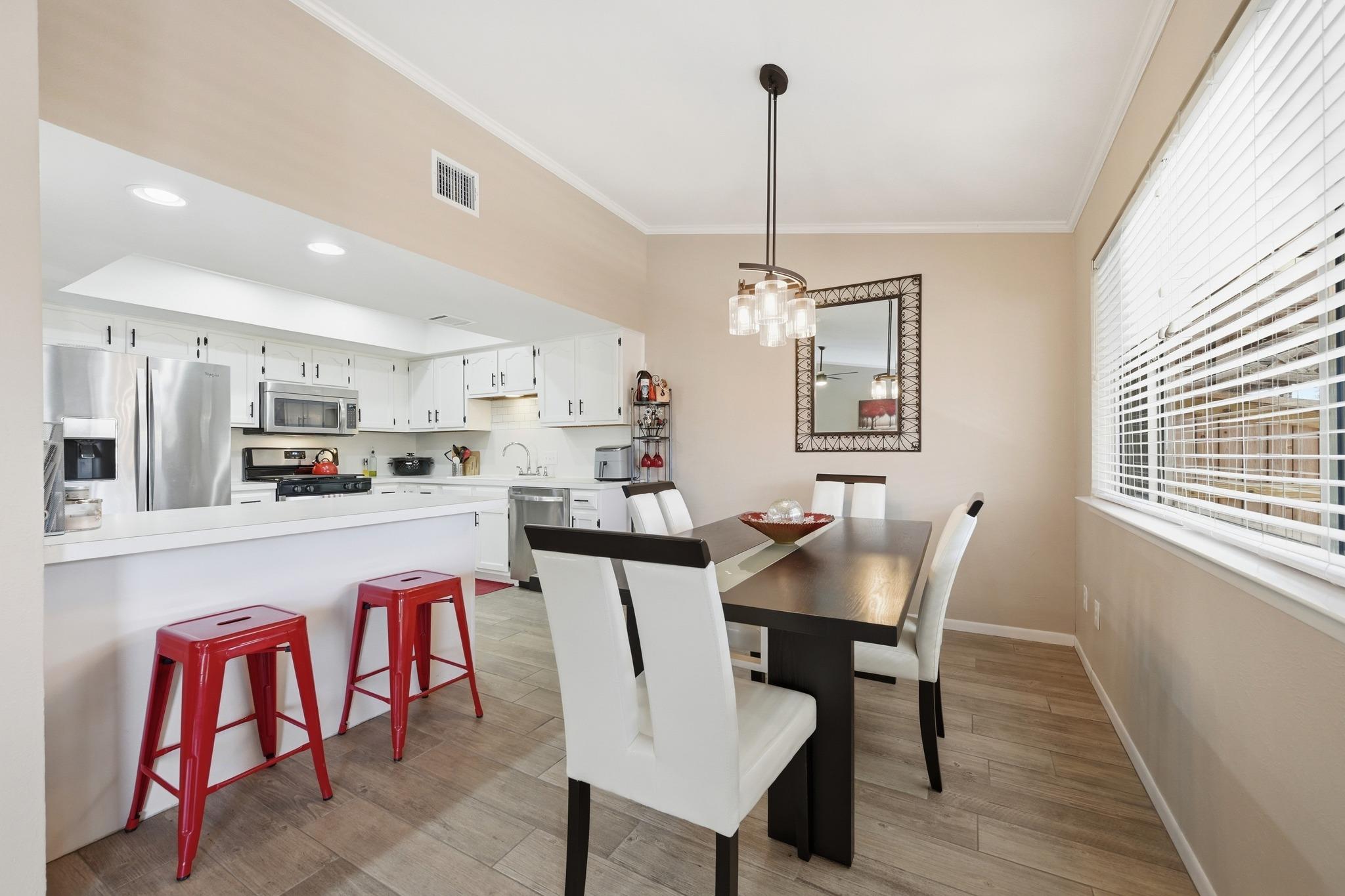 2012 Verbena Dr, Austin, TX 78750