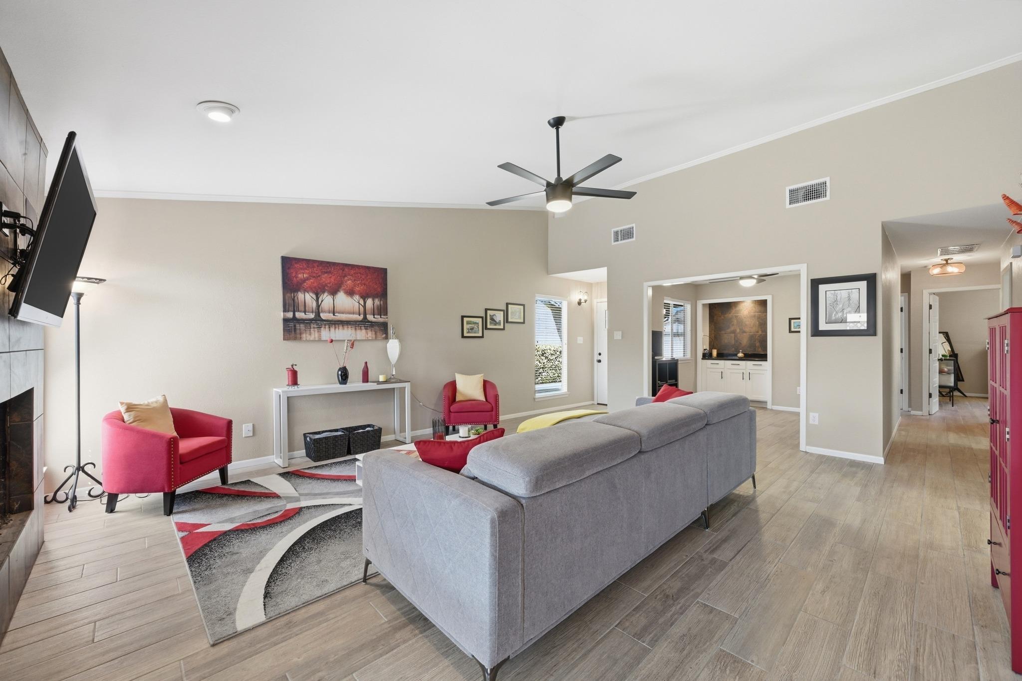 2012 Verbena Dr, Austin, TX 78750