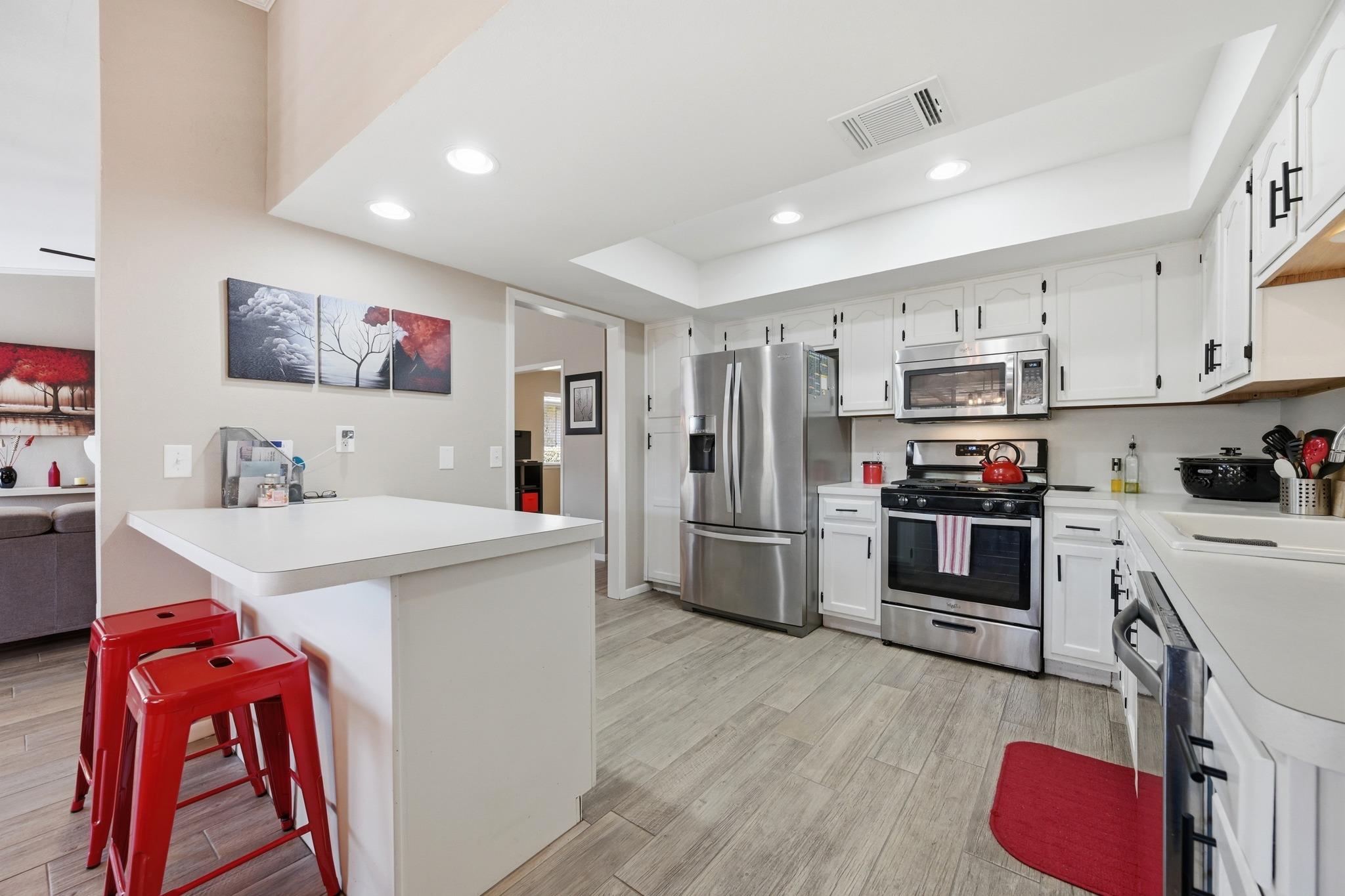 2012 Verbena Dr, Austin, TX 78750