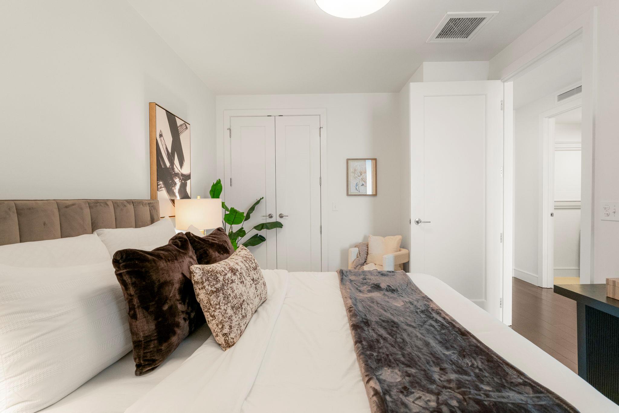 222 West Ave # 2204, Austin, TX 78701