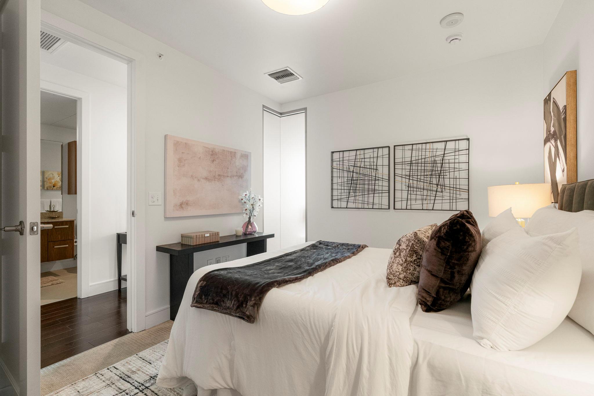 222 West Ave # 2204, Austin, TX 78701