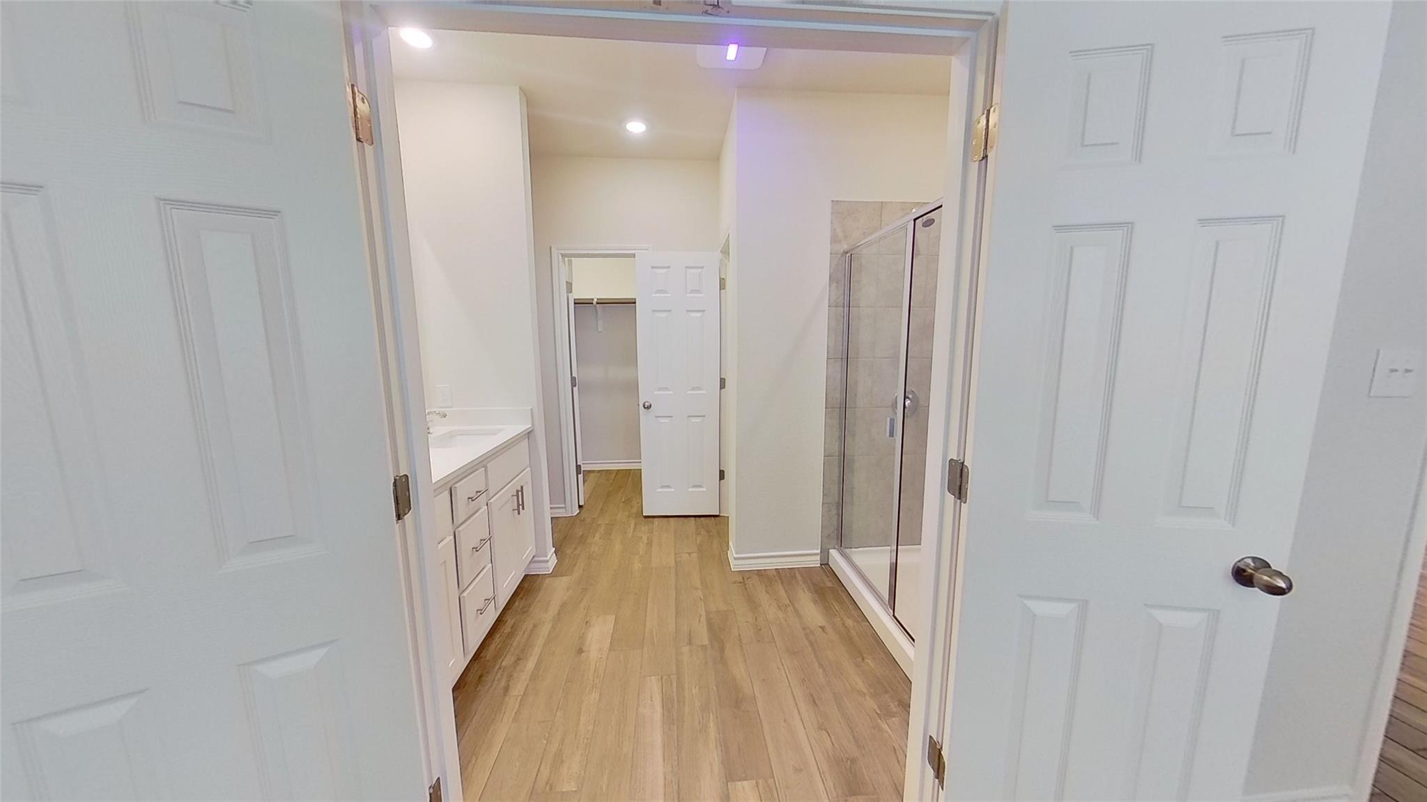 197 Nettletree Dr, Buda, TX 78610