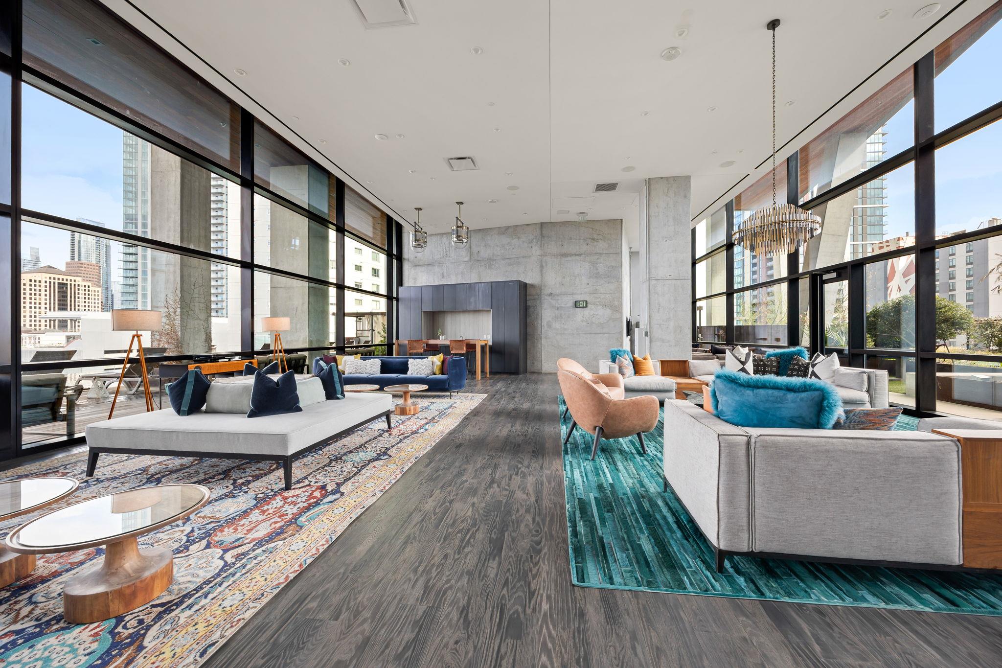 70 Rainey St # 2001, Austin, TX 78701