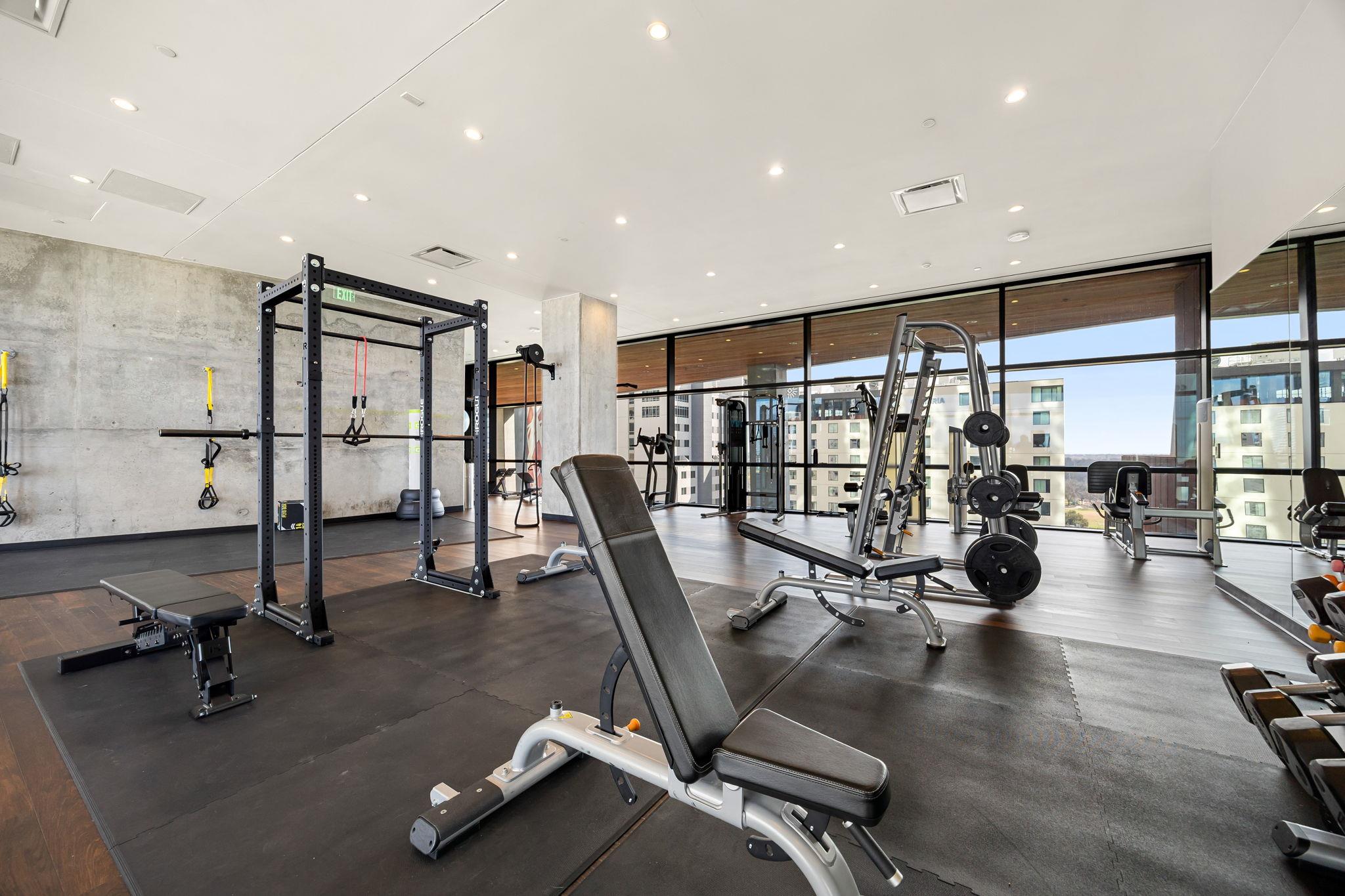 70 Rainey St # 2001, Austin, TX 78701